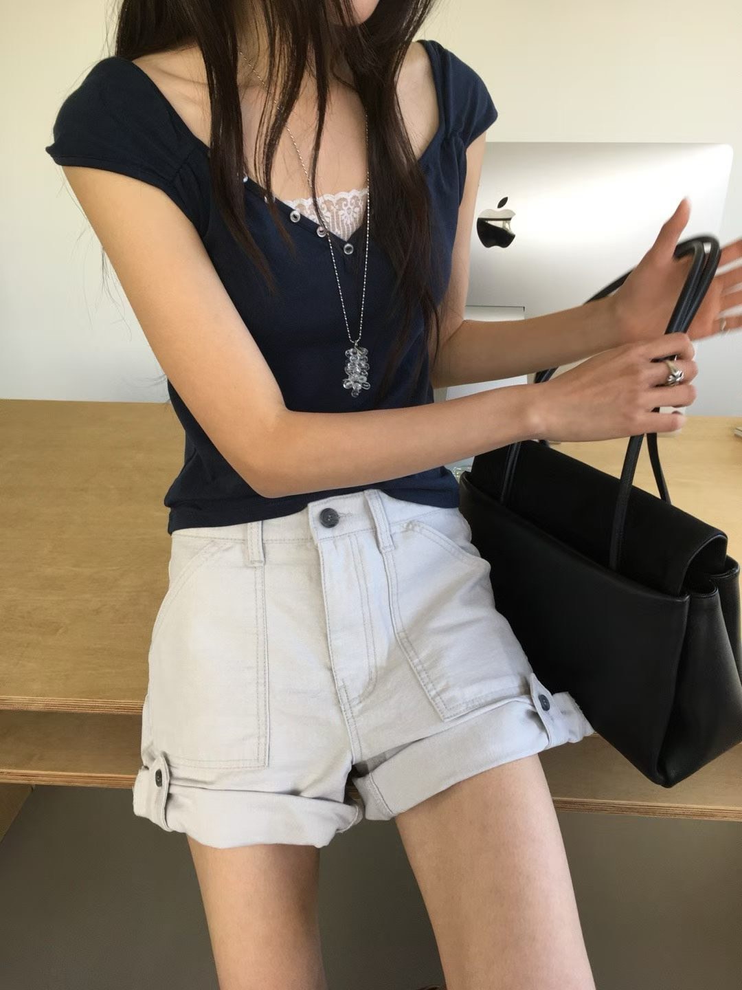 拚蕾絲領口背心