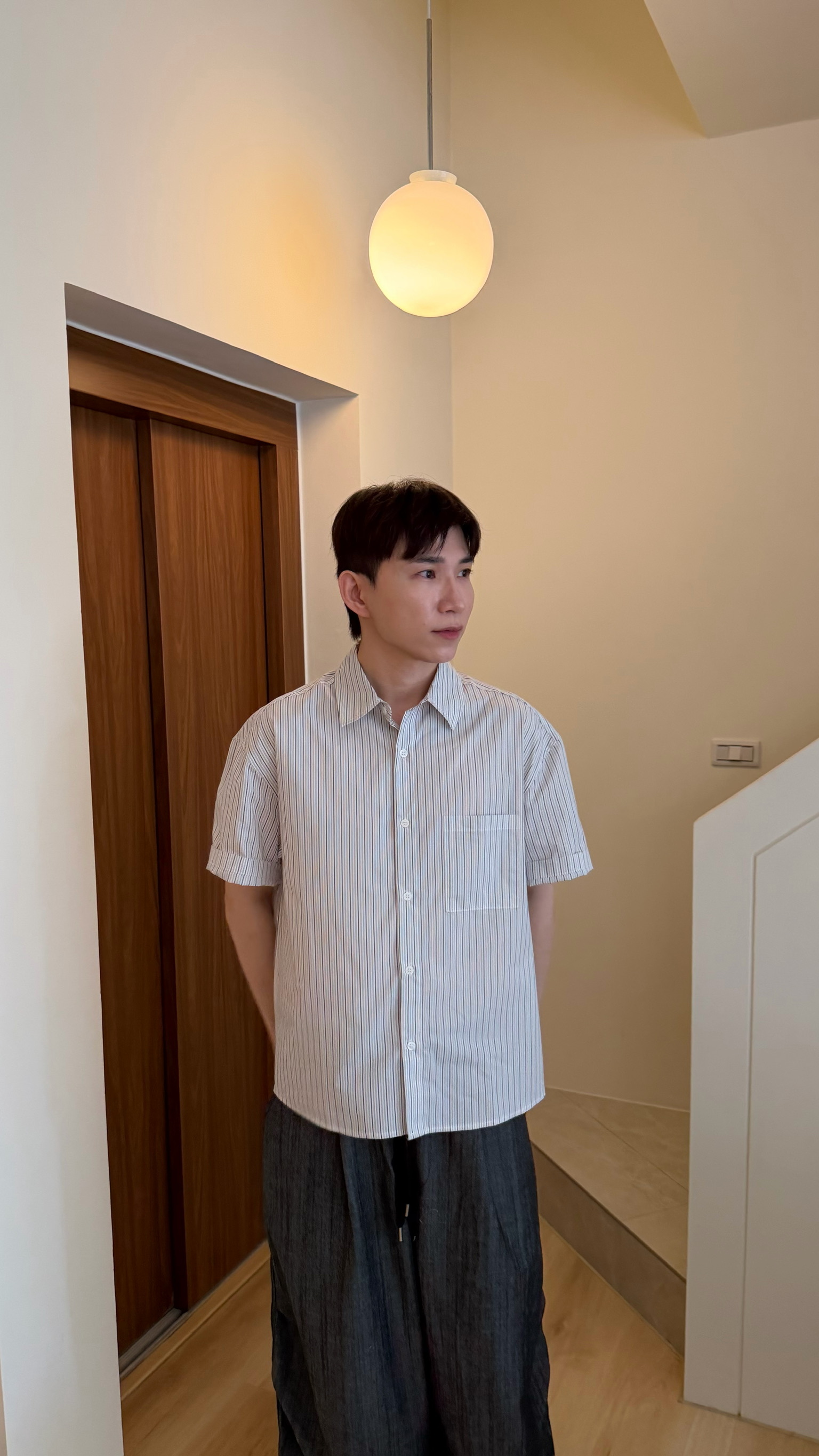 基礎霧面直紋短衫☝🏻