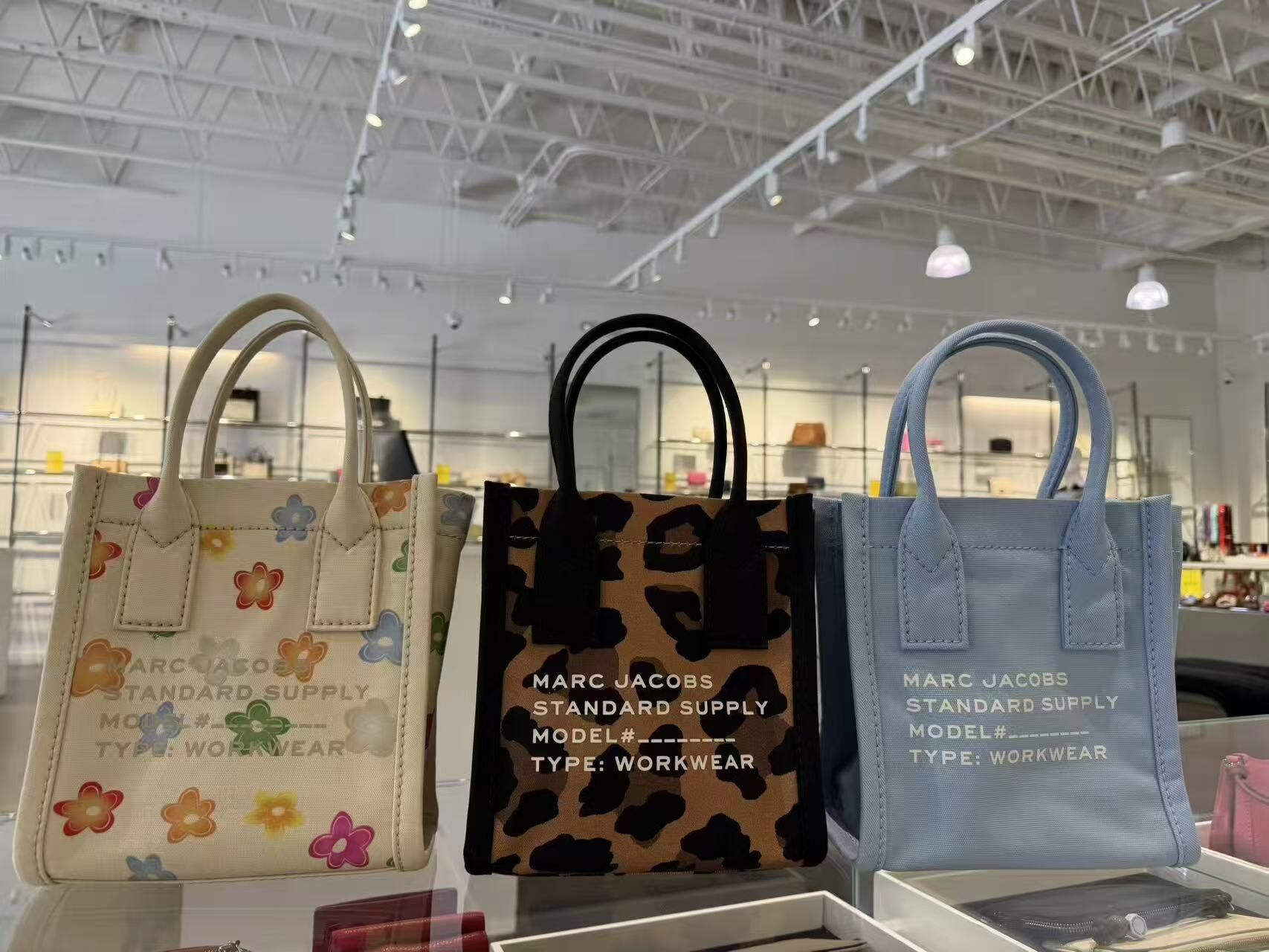 【預購】MARC JACOBS H071006 Standard Supply  帆布經典托特袋