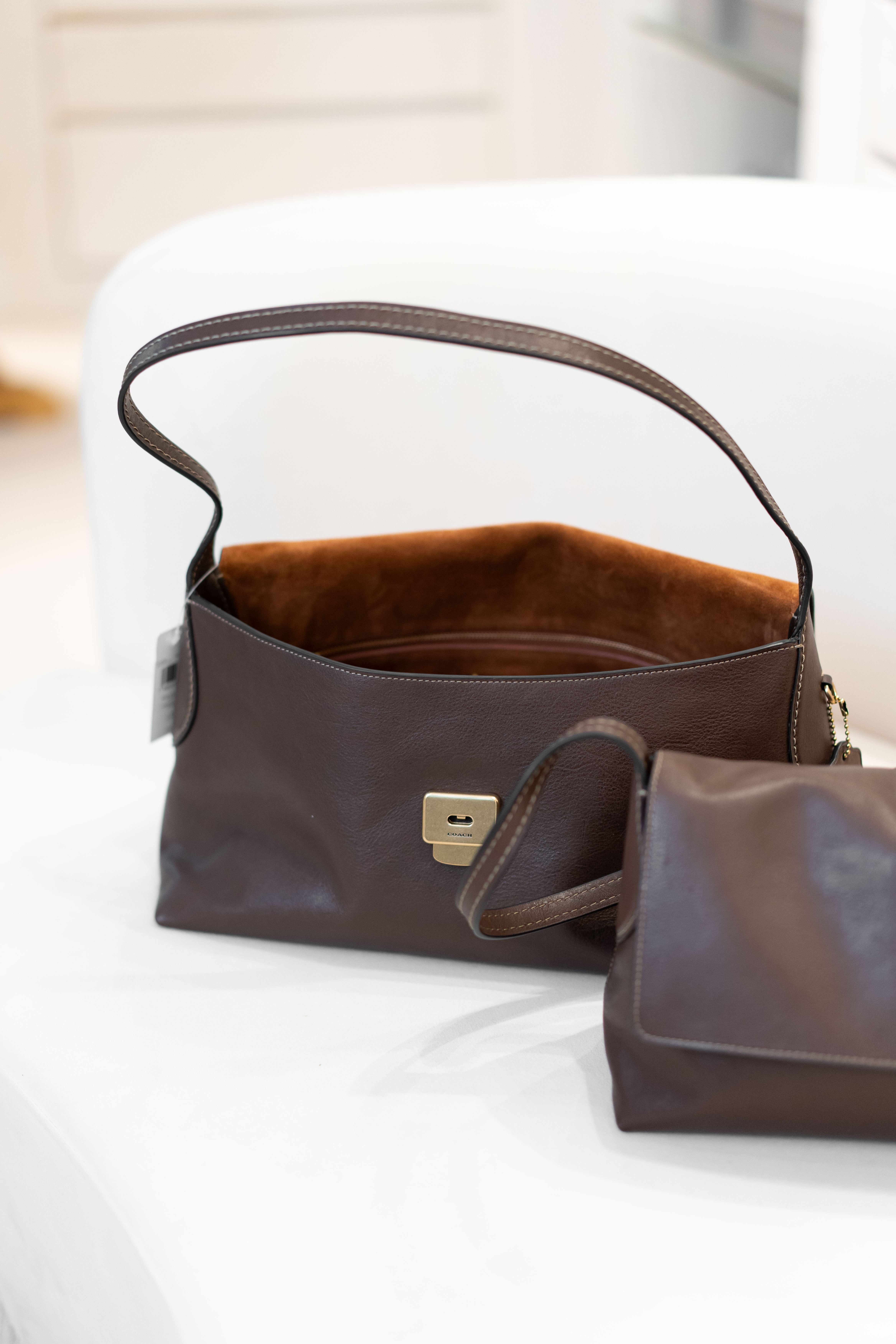 【2色入】Coach Chelsea 36