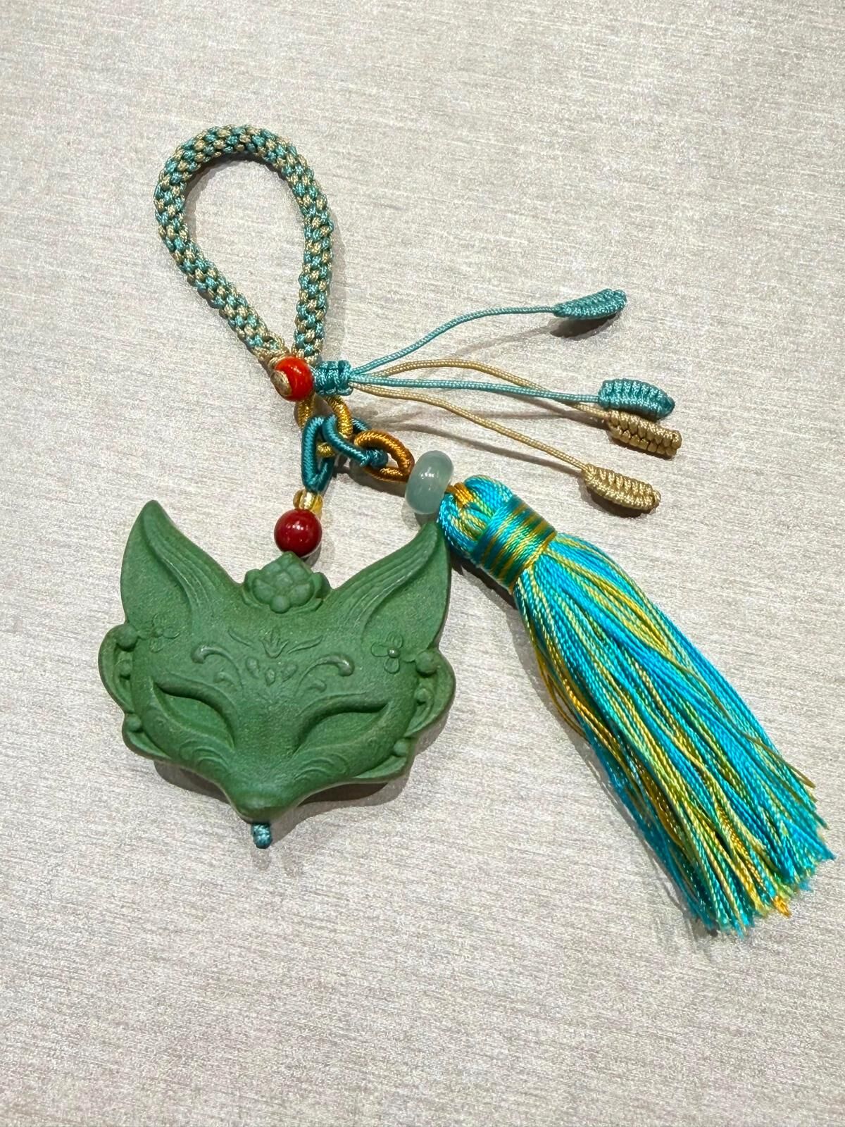 0713PA01-PATSO-FENGSHUI-合香珠狐仙雙面面譜掛飾【綠色】 包含成份: 薄荷, 郁金功能: 增強人緣魅力、招桃花與穩固感情、提升貴人運 (A1)