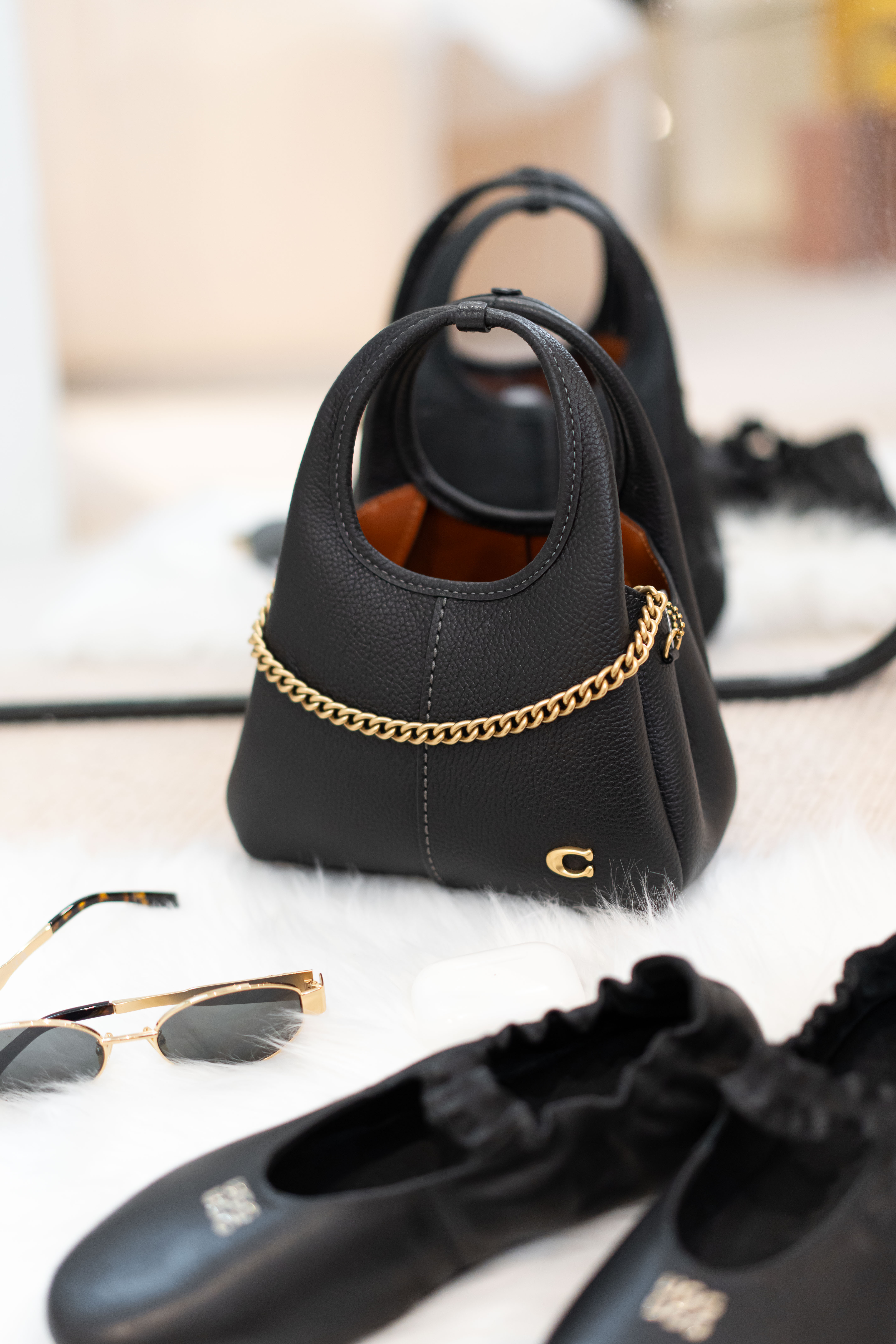 Coach Lana Shoulder Bag 19