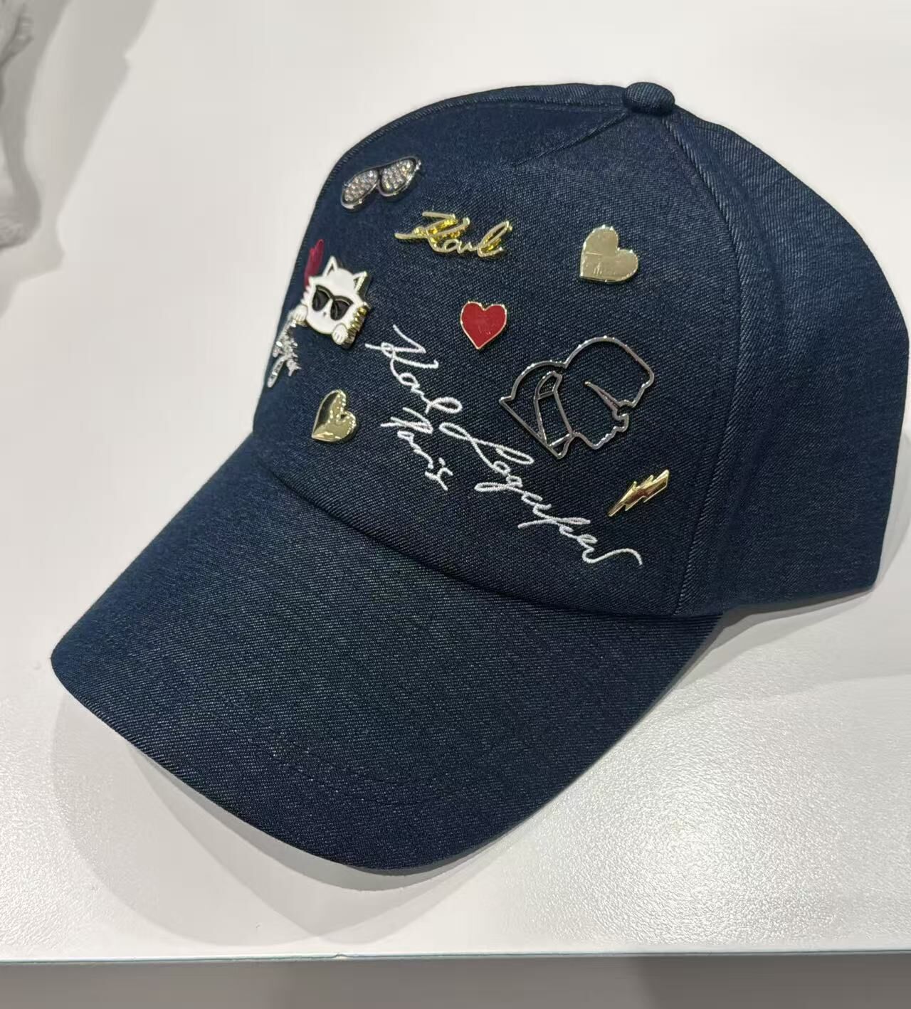 【預購】Karl Lagerfeld H071018 牛仔藍色棒球帽