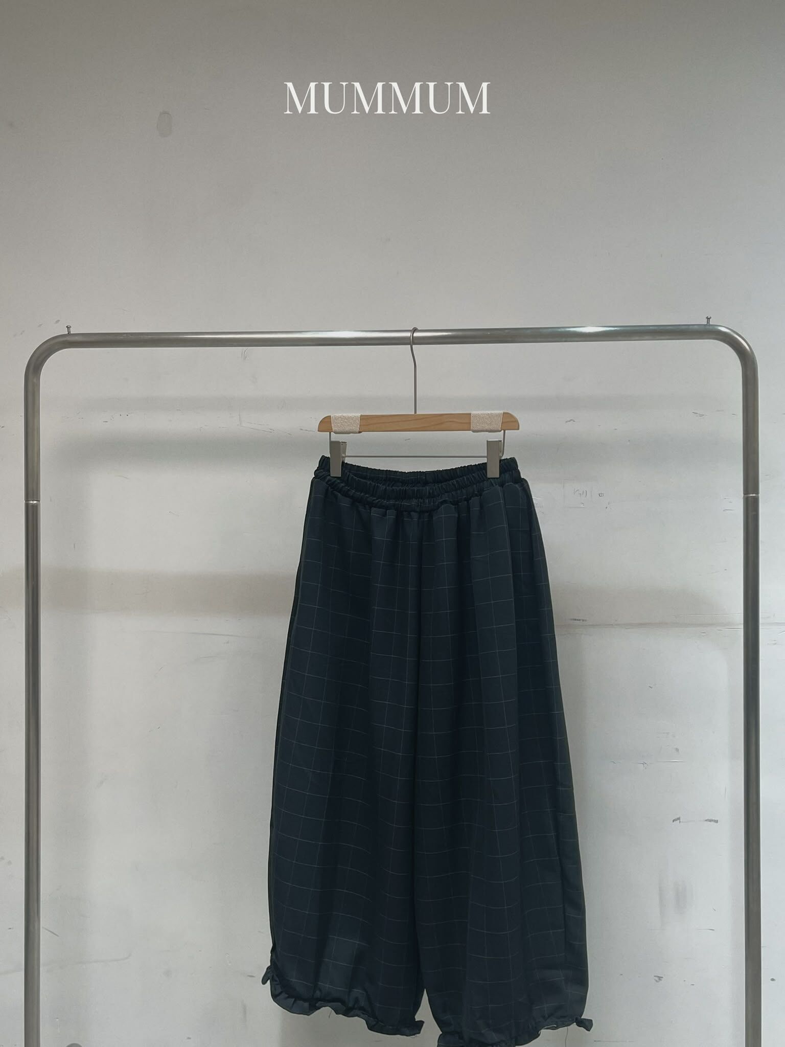 03799a/暗紋格仔線花邊褲 30-46/48/39