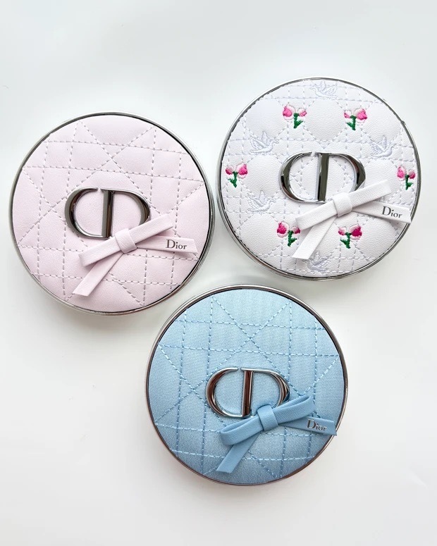 DIOR BEAUTY 蝴蝶結氣墊殼 外殼 迪奧 藤格紋 Jisoo代言同款 金智秀 / 預購