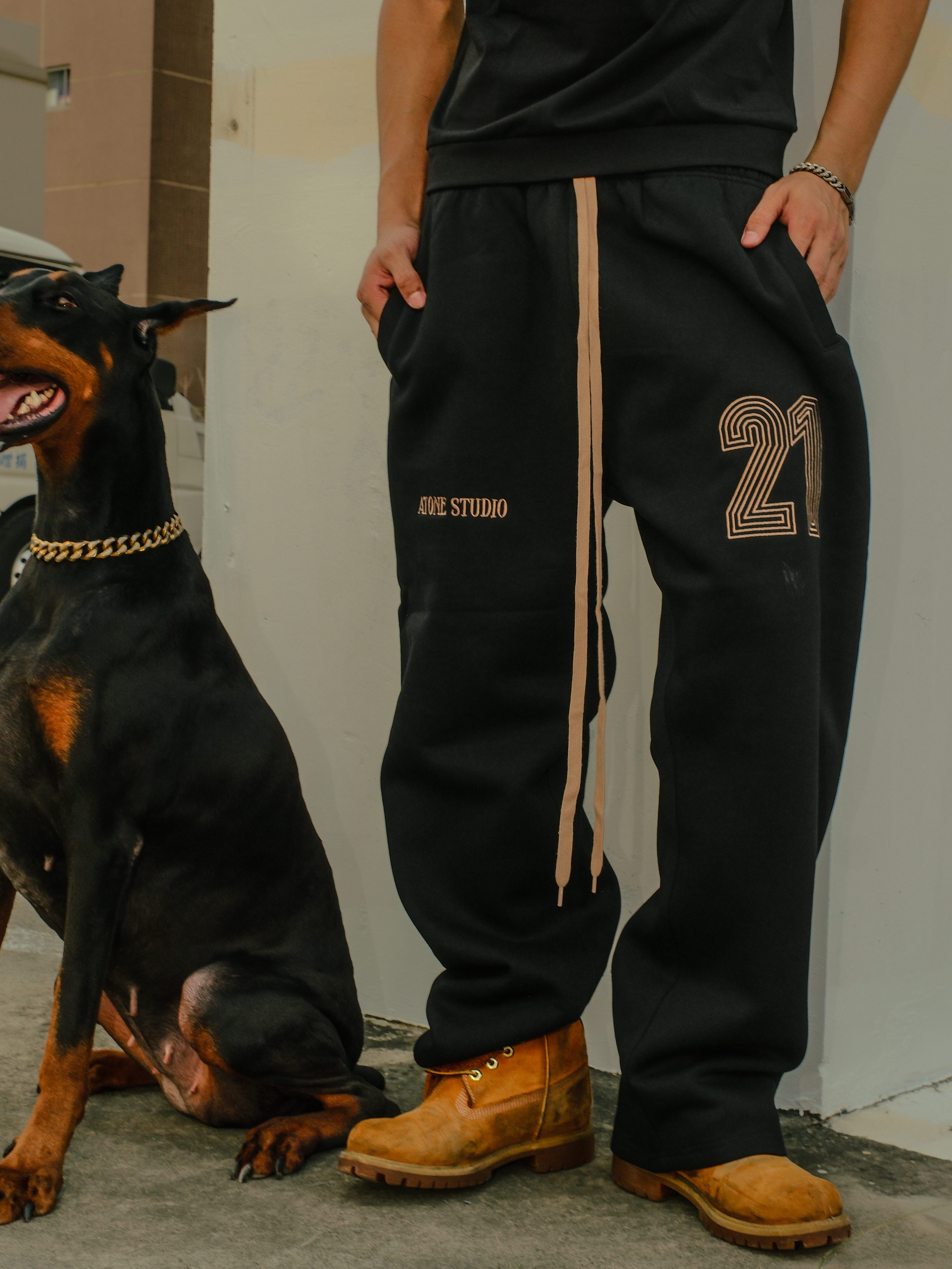 Atone “Game day” Sweatpants