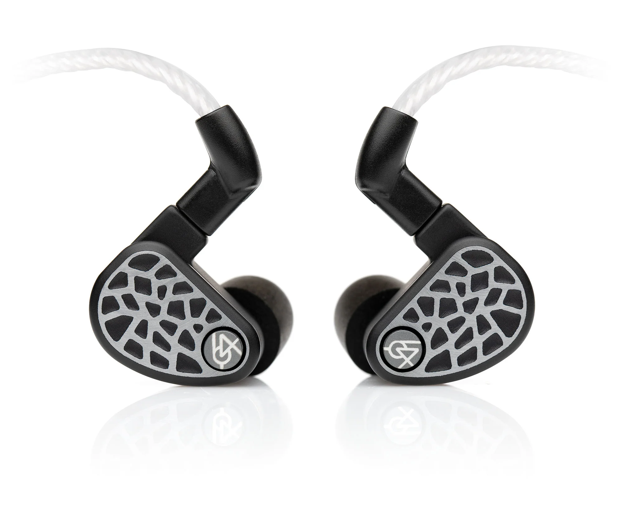 64 Audio U18s