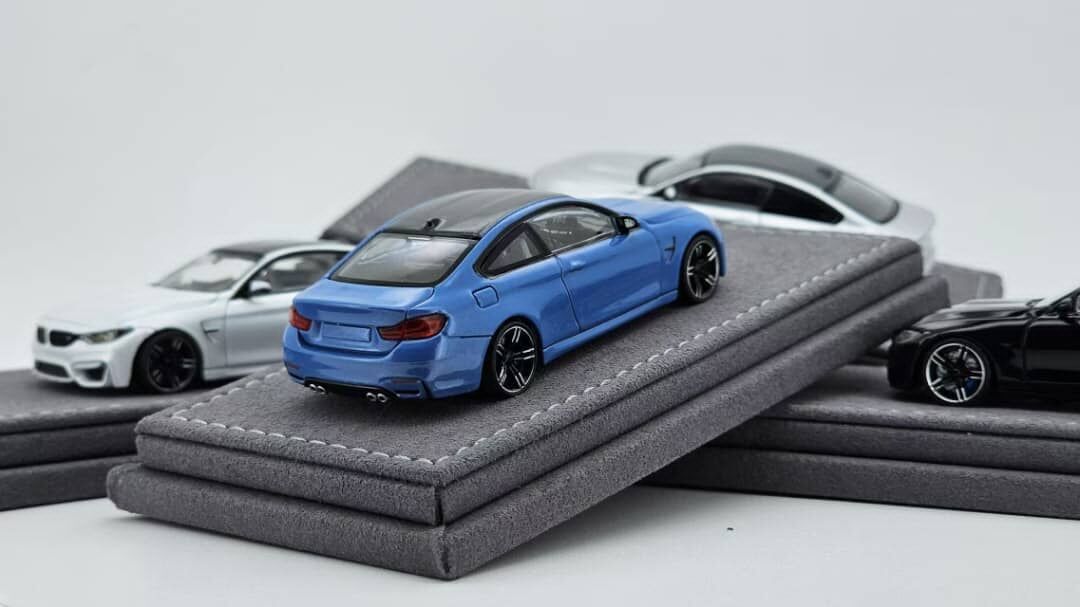 預訂:1/64 DAP Model BMW M4 F82 Abu Dhabi Blue (DAPBM4BL )