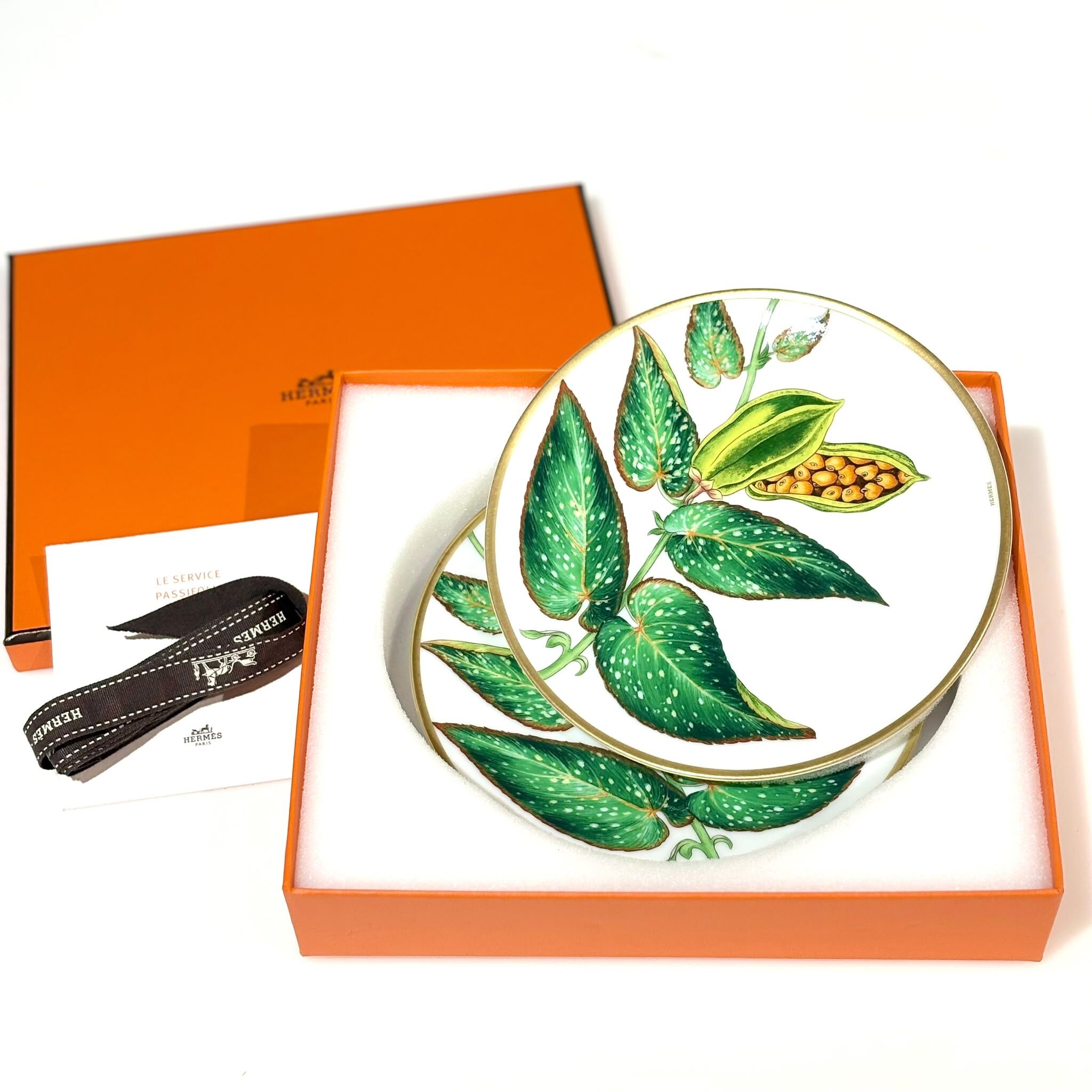 全新HERMES Passifolia Bread and Butter Plate 麵包奶油盤 14cm 陶瓷 熱帶綠植圖案金線 #BRAND NEW #香榭站正品
