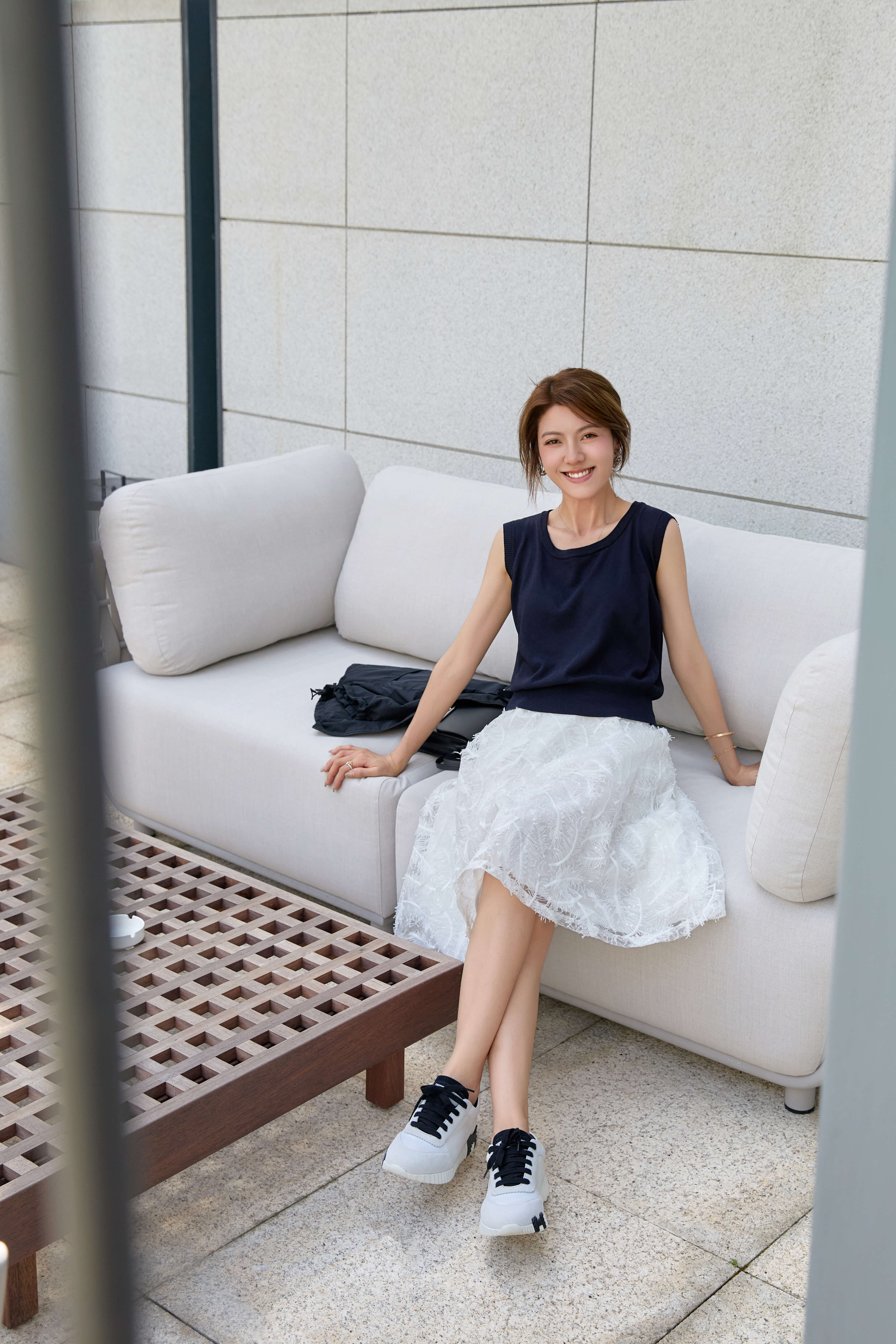 Sequins Embroidery Flare Midi Skit_SK267L17