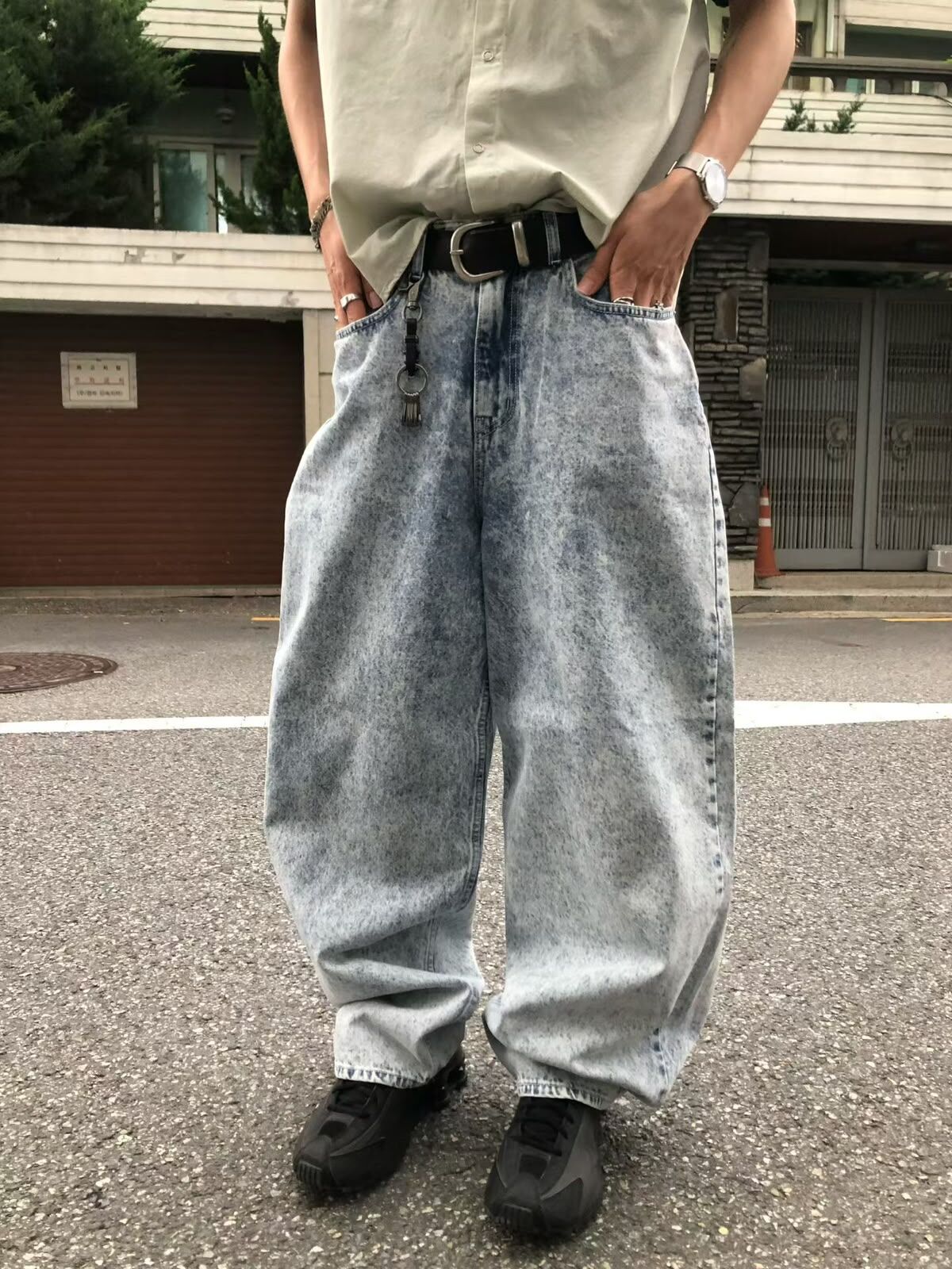 洗水牛仔鬆身褲 West-013J