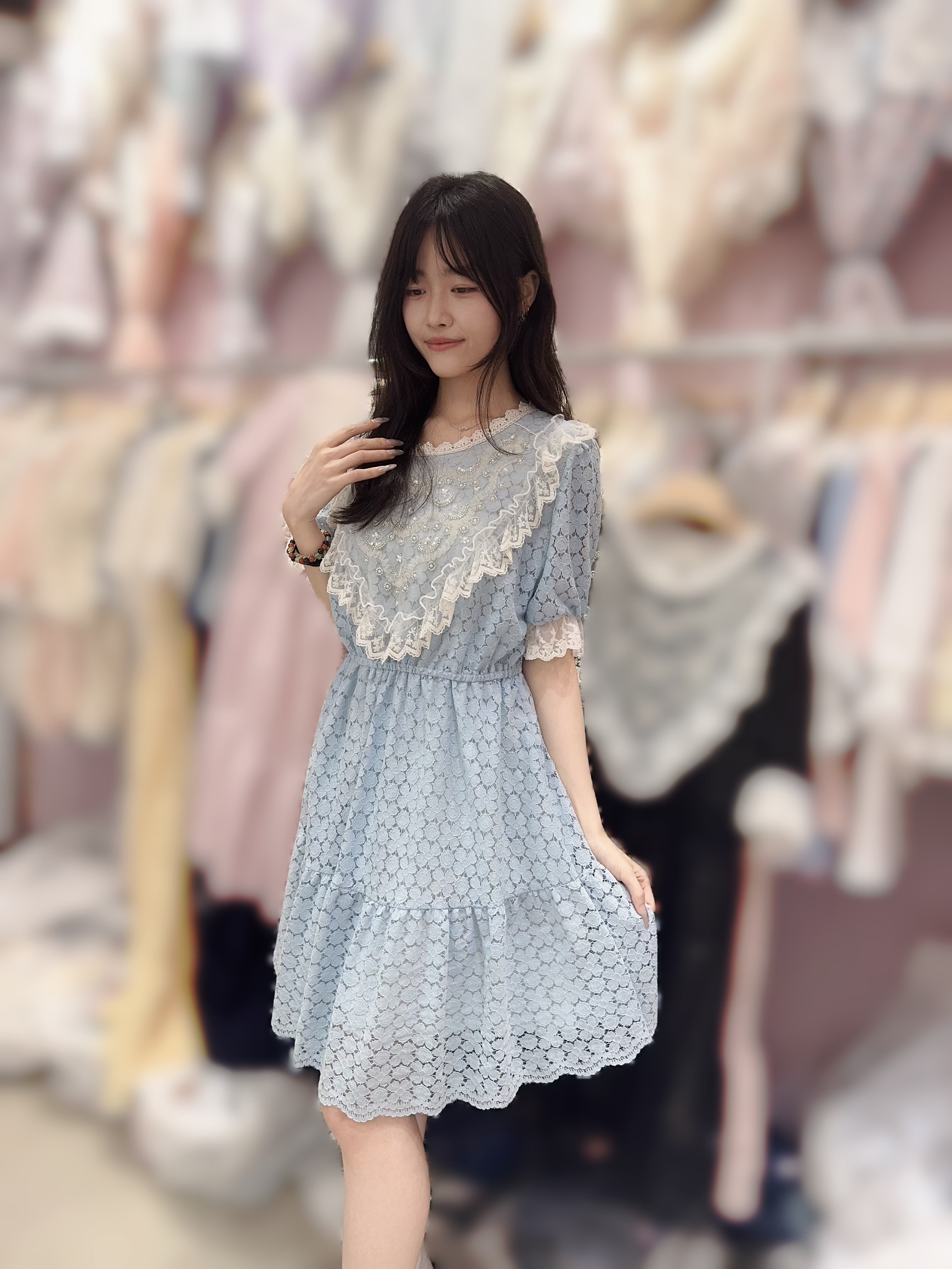 M15 胸42 長35 腰26-48 hip50$599 (一口價)