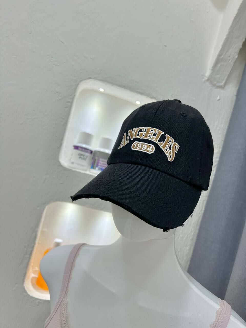 Angeles Cap