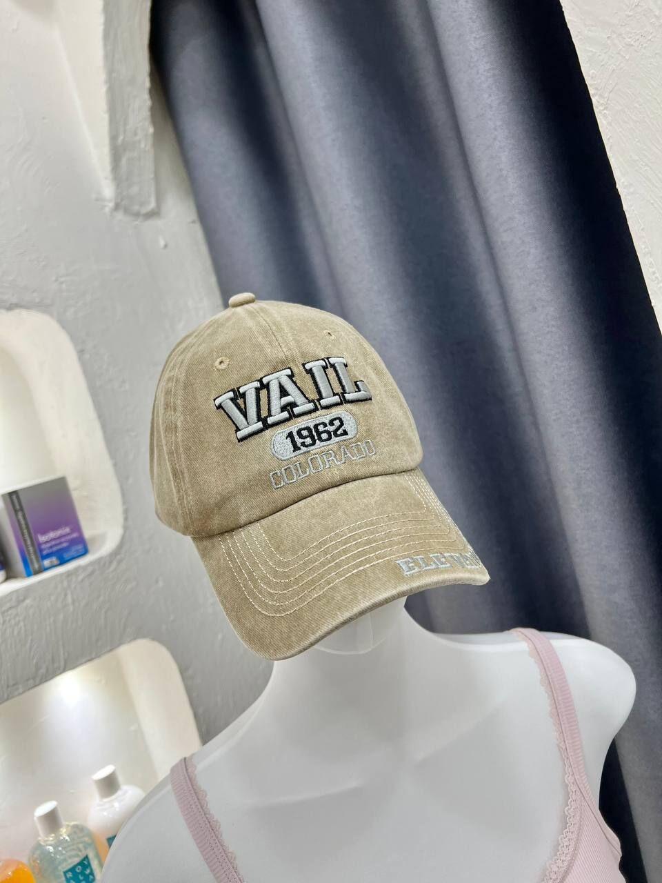 Vail Cap