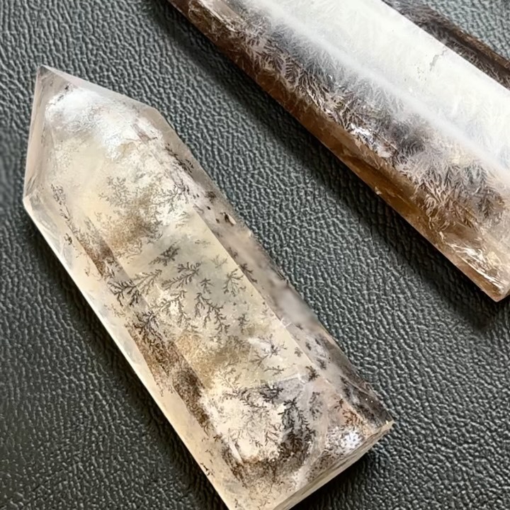 [原石] 小樹瑪瑙 水晶柱