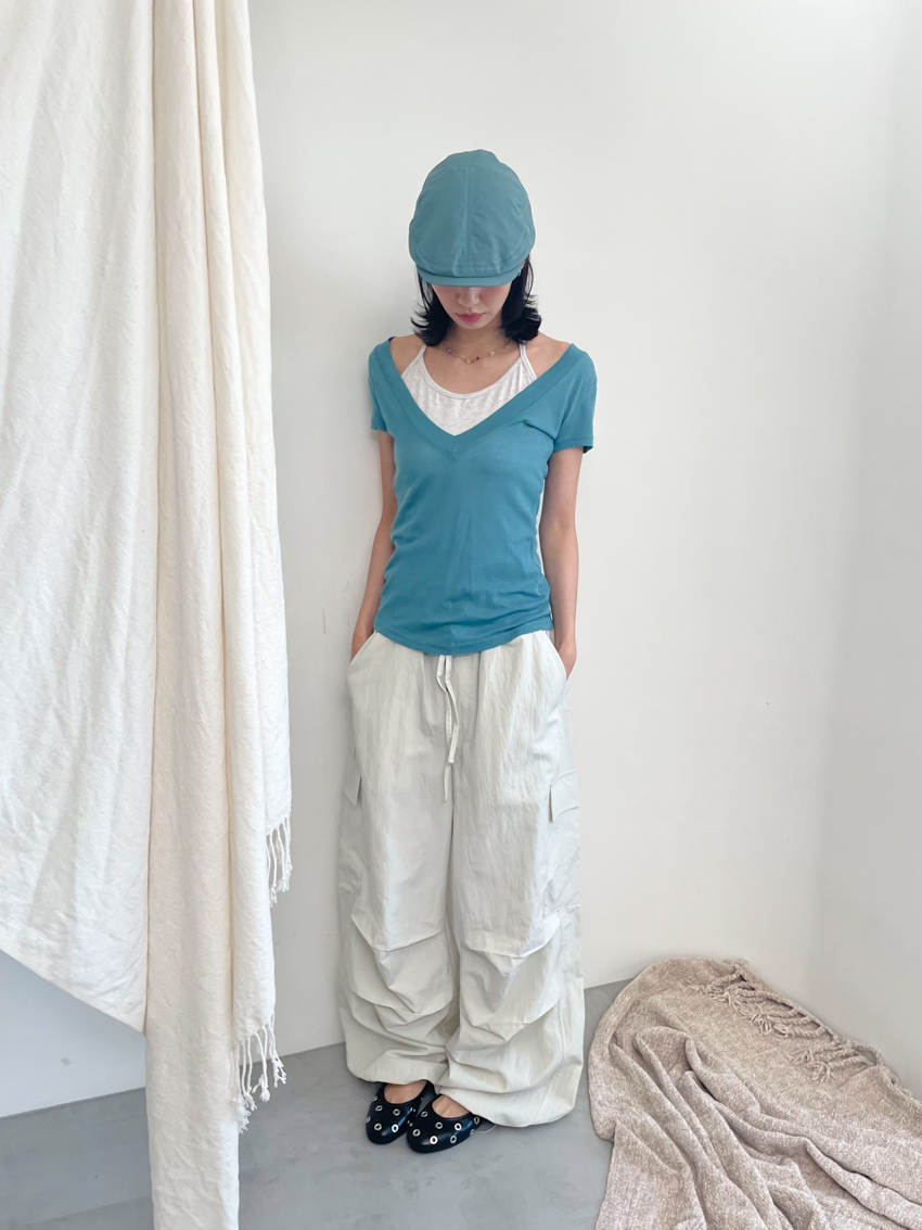 (UNISEX) ruched nylon cargo trousers with elastic waist in BEIGE