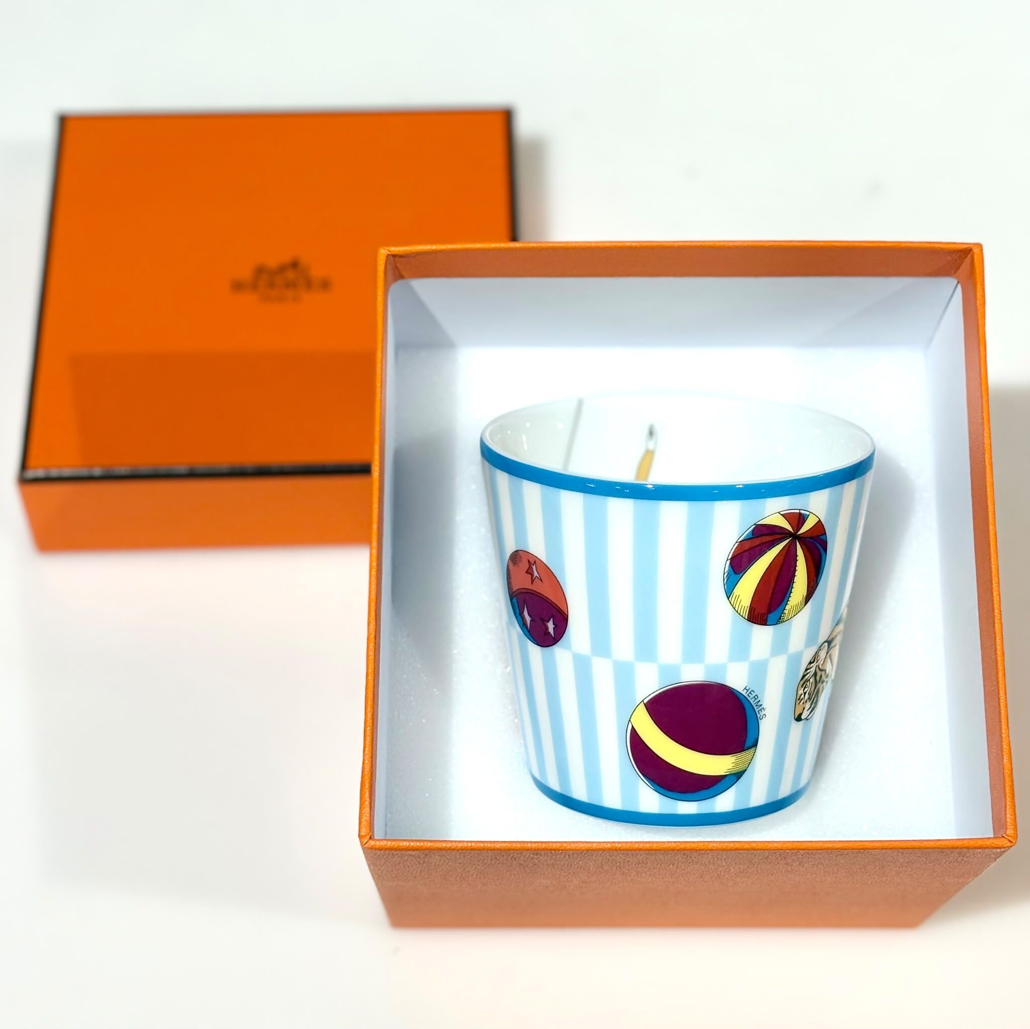 全新HERMES Circus Tumbler,水杯  陶瓷 藍色條紋背景老虎圖案 #BRAND NEW #香榭站正品