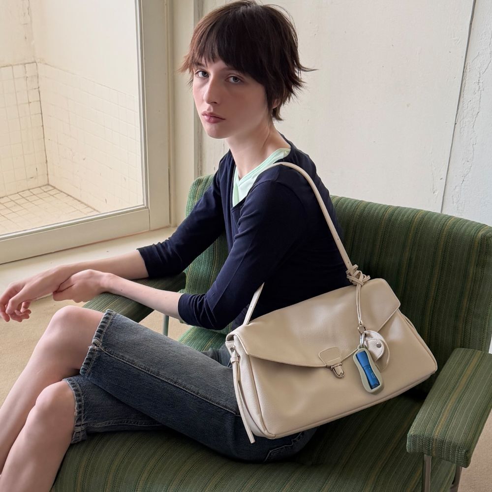 FIND KAPOOR ETTA BAG 34