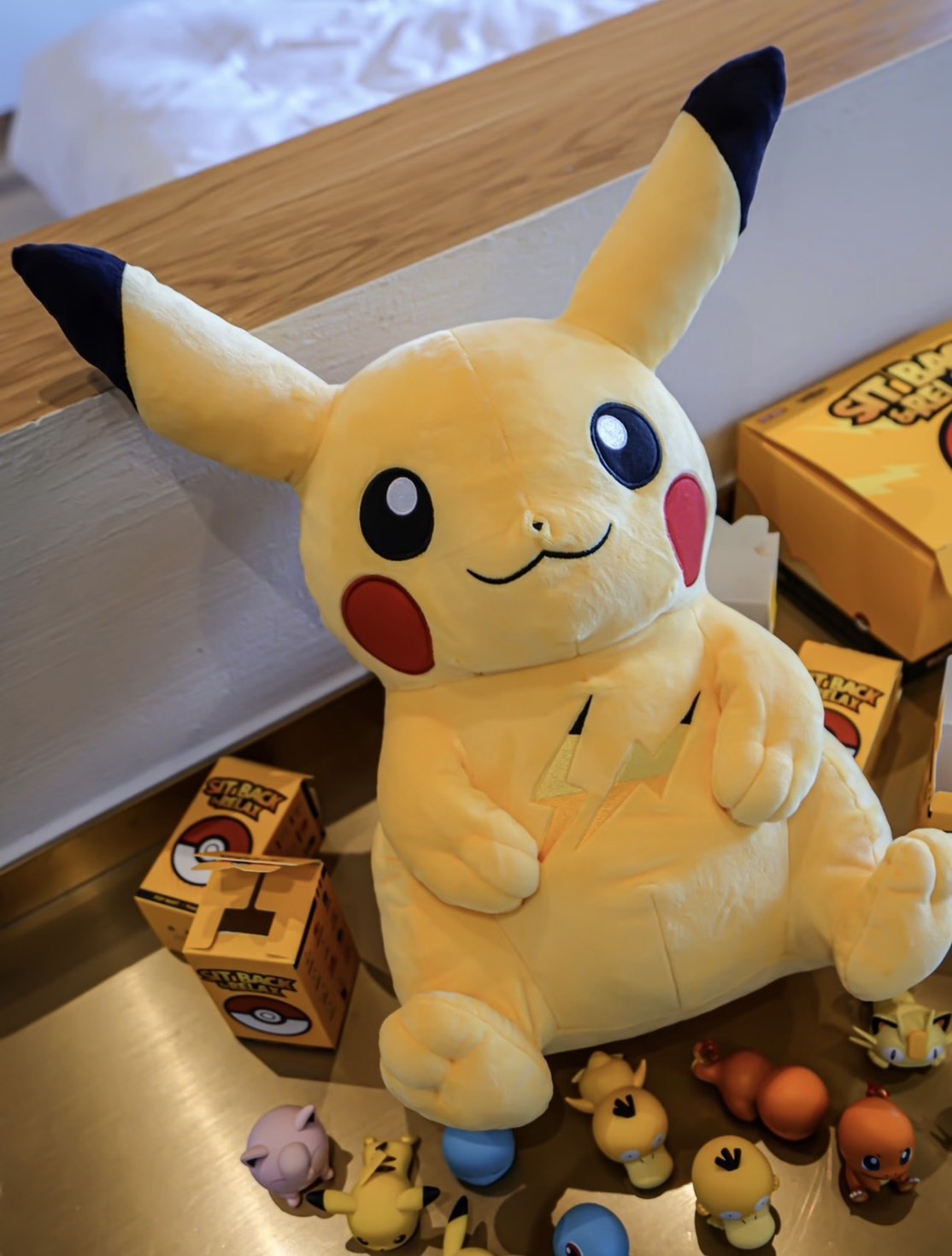 <日本> POKEMON X 藤原浩 38cm 閃電 寶可夢 皮卡丘 毛絨 娃娃 38cm