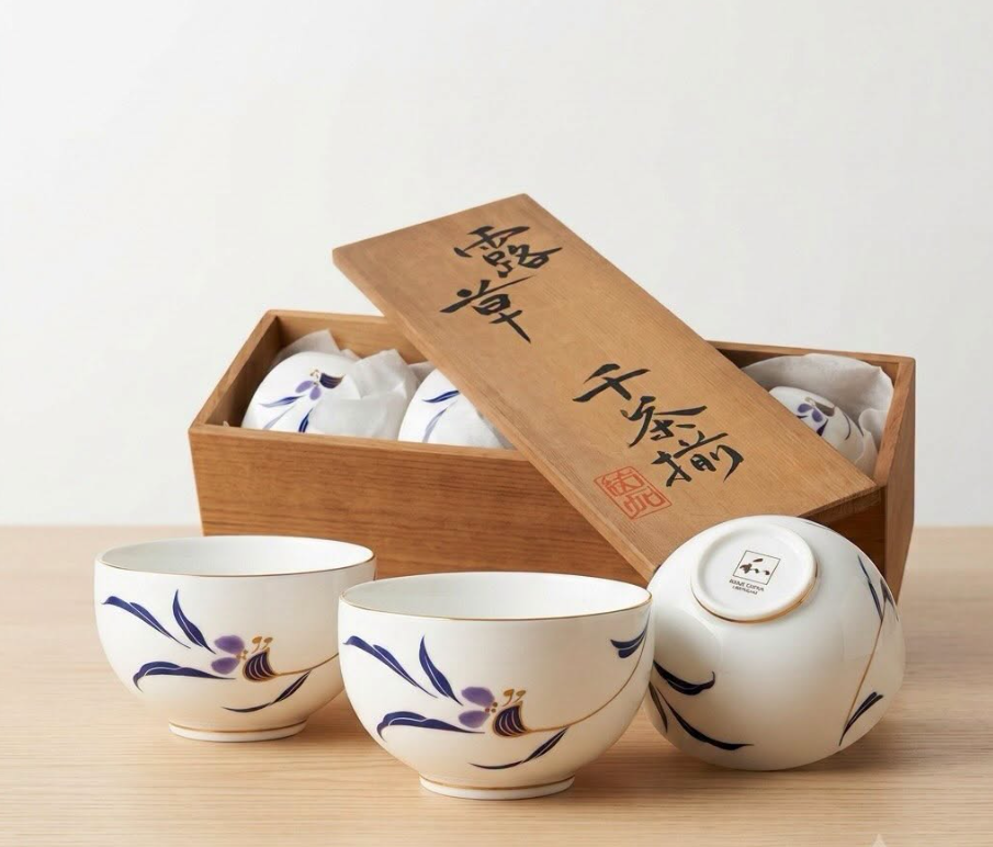 日本 YAMAKA 骨瓷茶杯五只裝