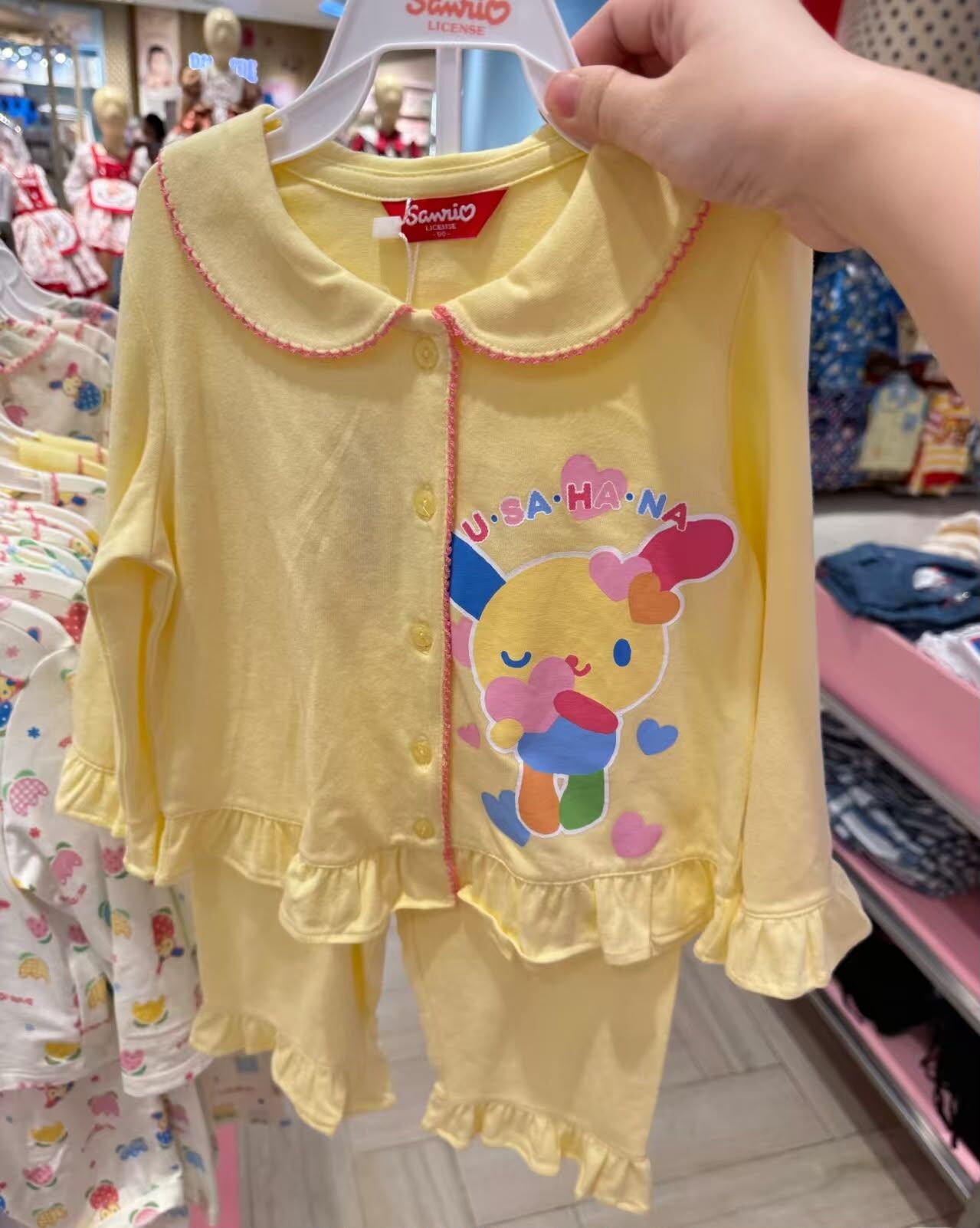 日單 Sanrio x usahana親子家居服