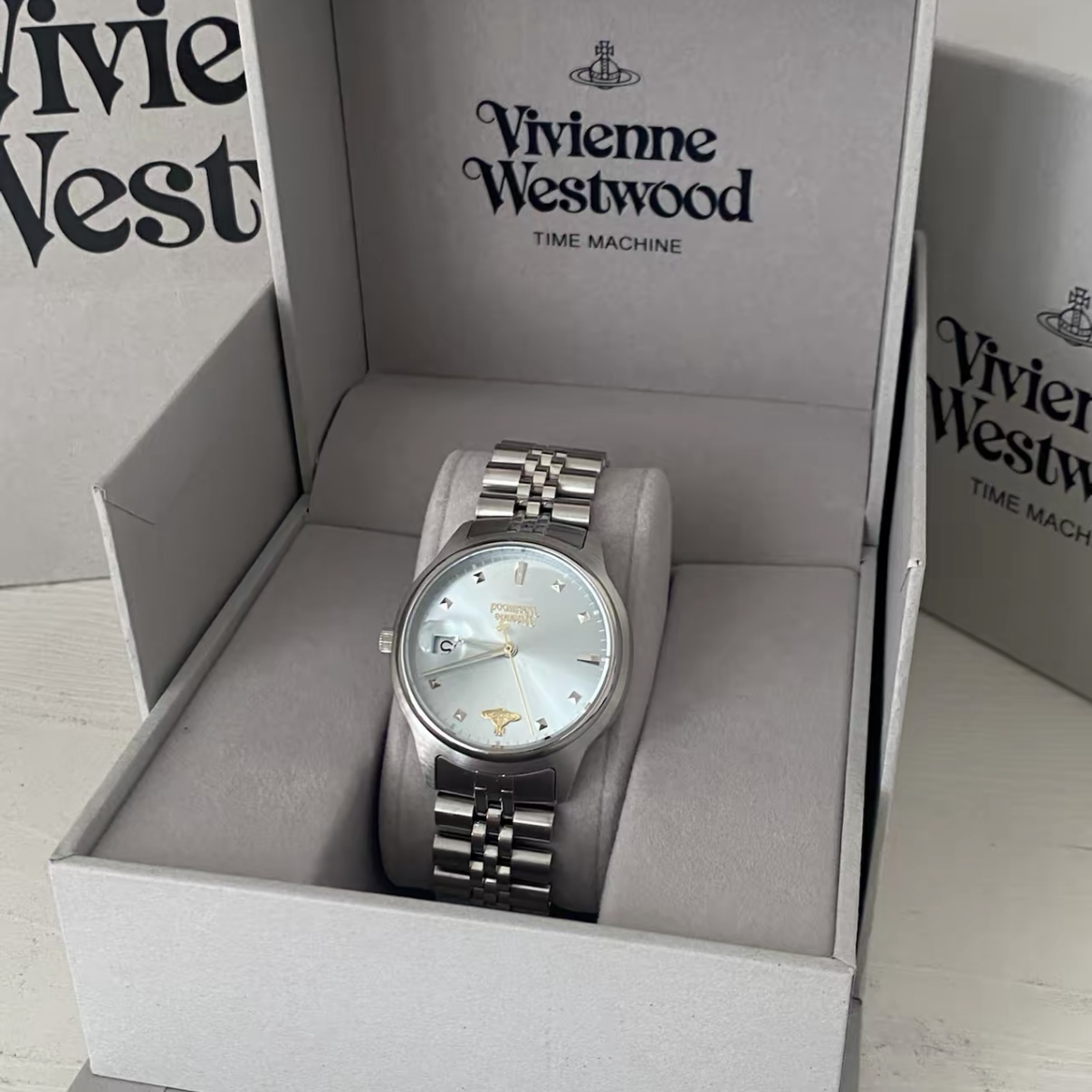 （預購）Vivienne Westwood 🧊冰藍色石英錶 37mm 西太后 薇薇安 女錶
