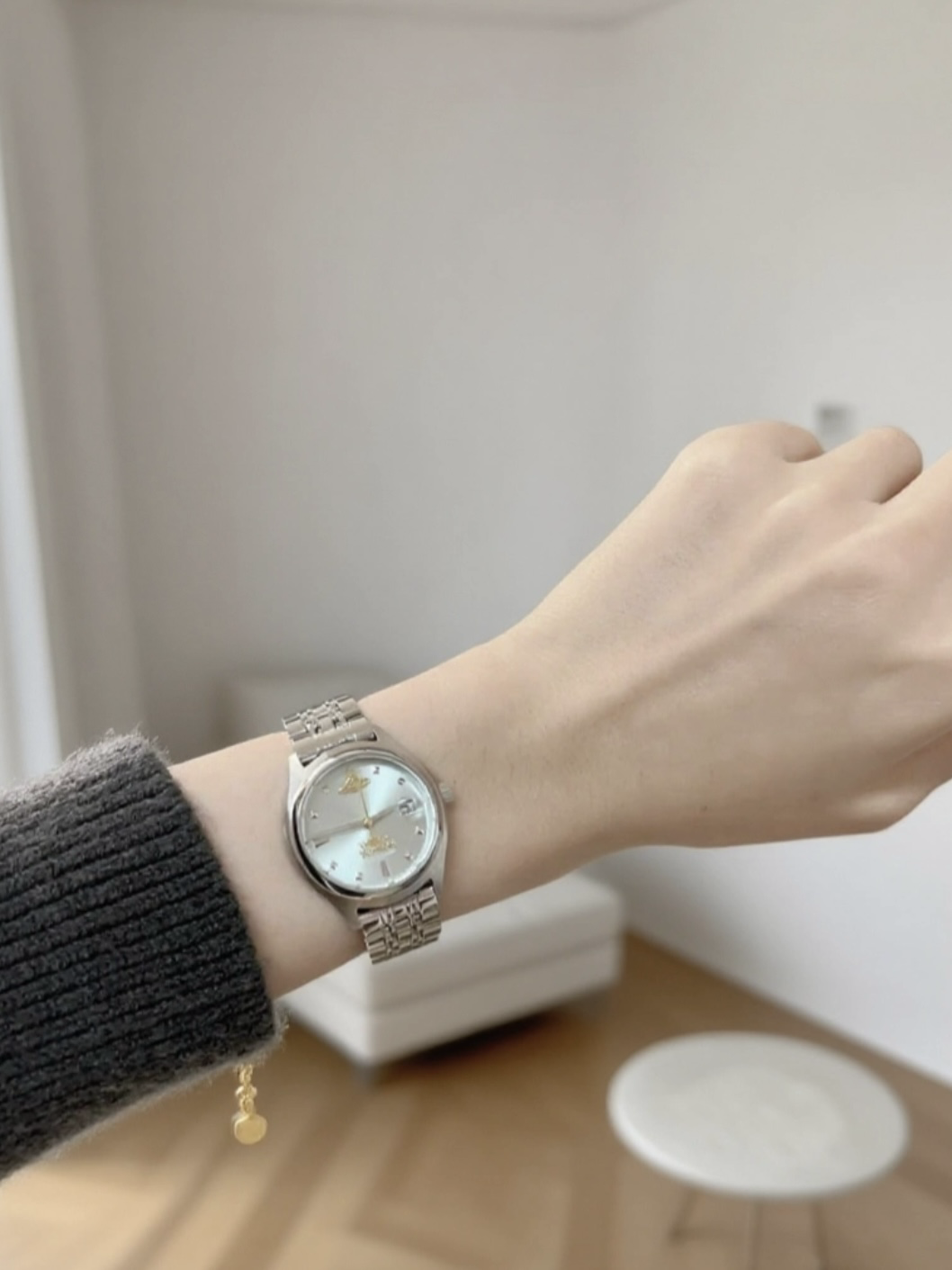 （預購）Vivienne Westwood 🧊冰藍色石英錶 37mm 西太后 薇薇安 女錶