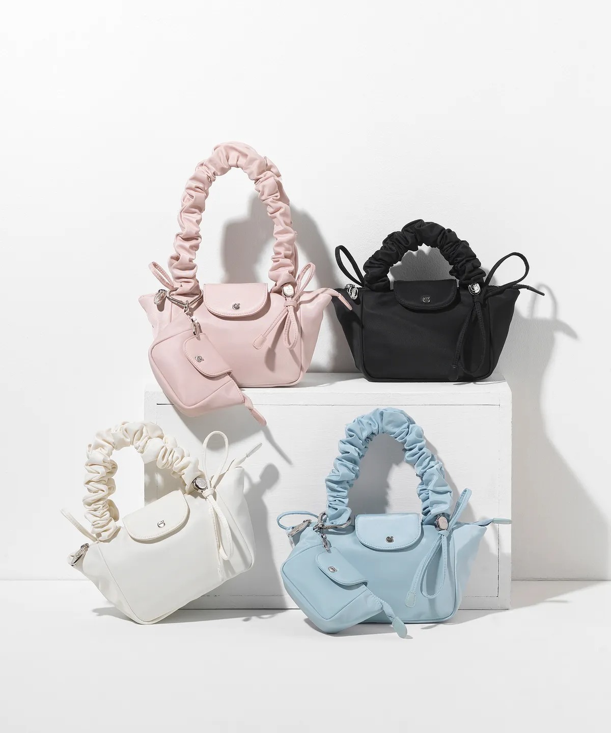Carlyn Buddy Mini Bag