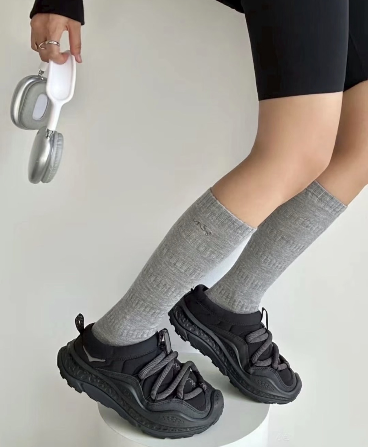 HOKA ONE ONE ORA PRIMO 烏龍麵 毛毛蟲 恢復鞋 黑