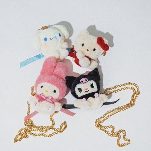BEAMS COUTURE x SANRIO 毛絨項鍊 腰鏈 吊飾 口紅包 多用途 四種角色 聯名