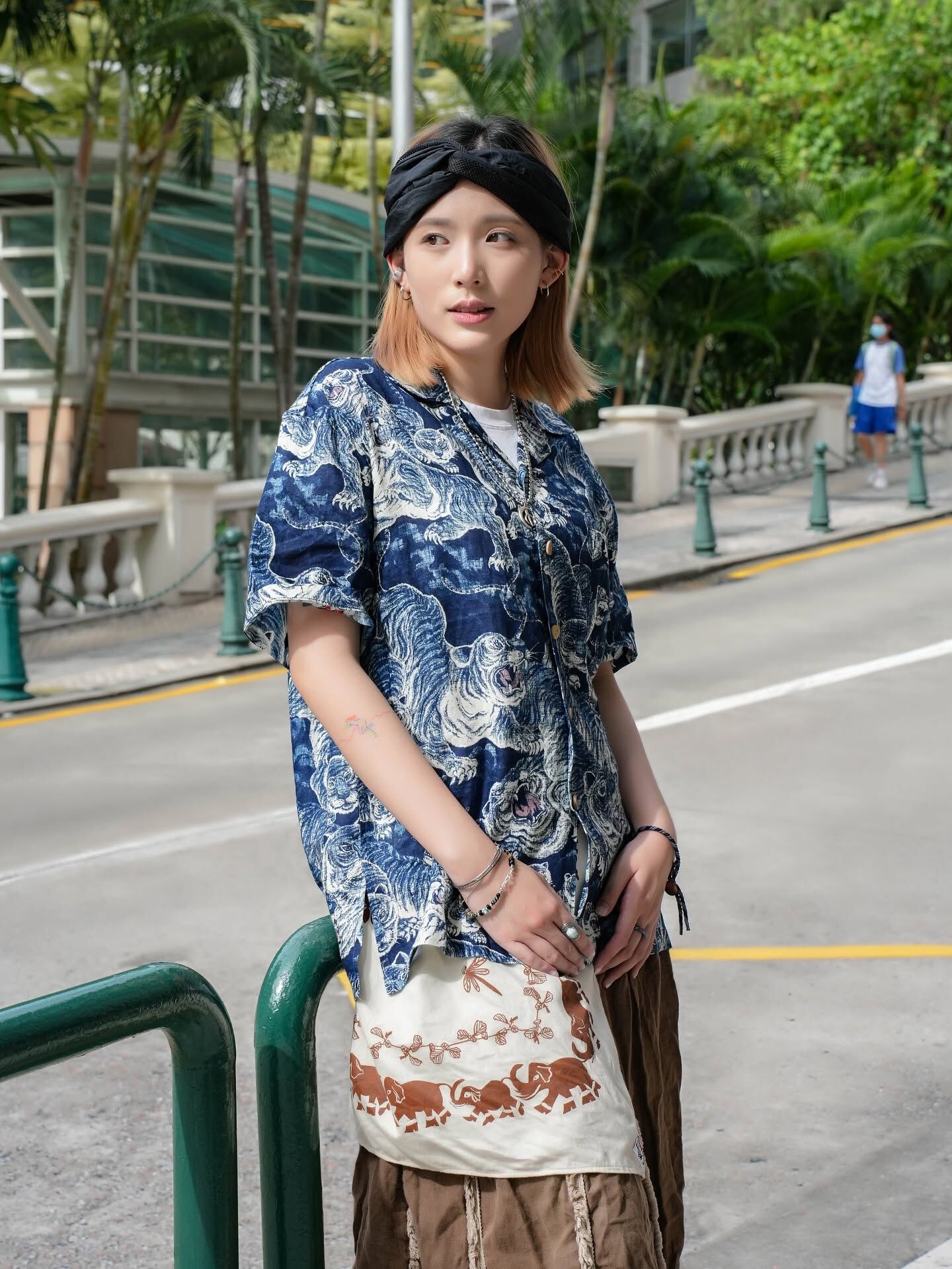 GYPSY & SONS | INDIGO HUNDRED TIGER SHIRT