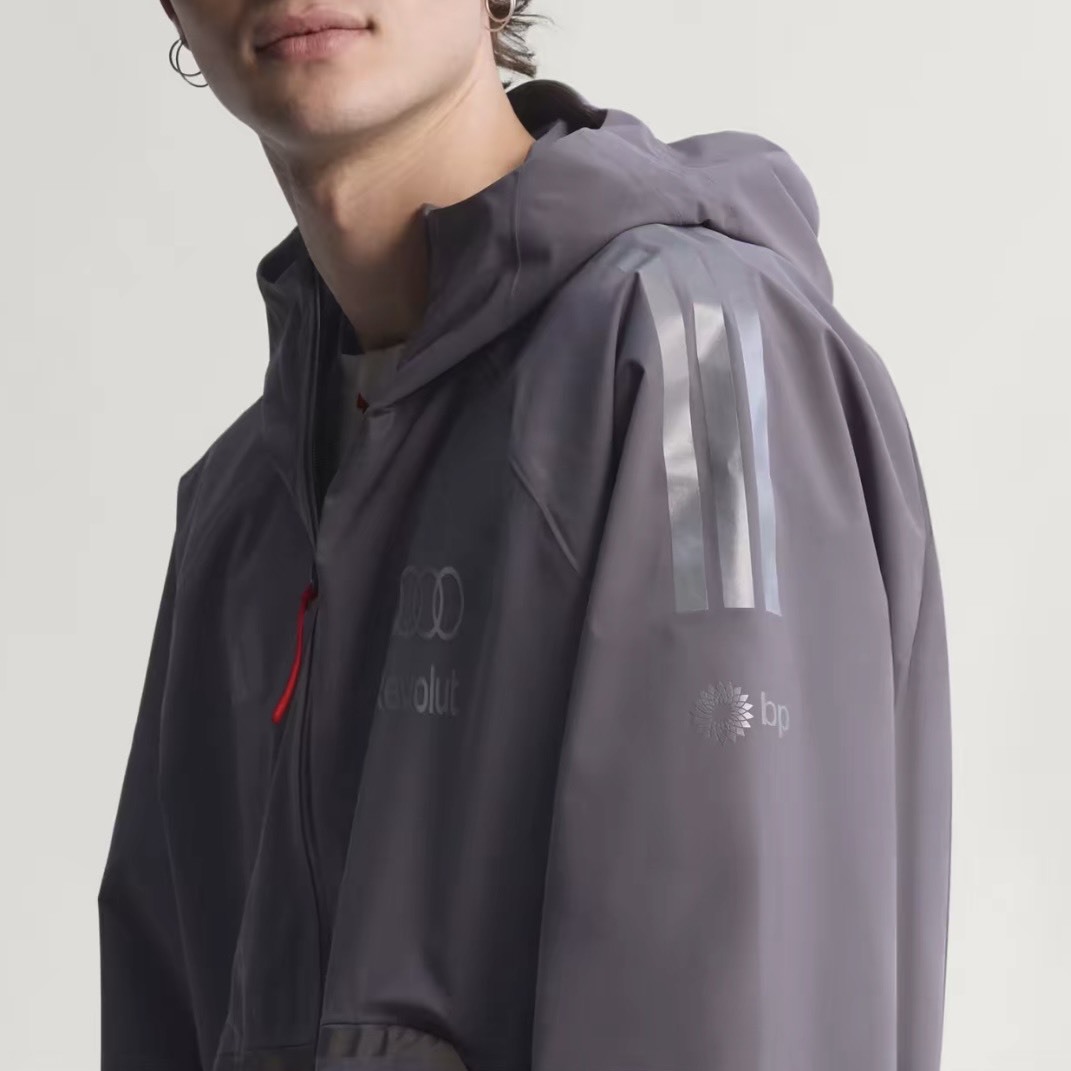 【代購】adidas × Audi 聯名系列  TEAM REVOLUT F1 ENGINEERS & MARKETING RAIN 防水透氣寬鬆連帽拉鍊夾克