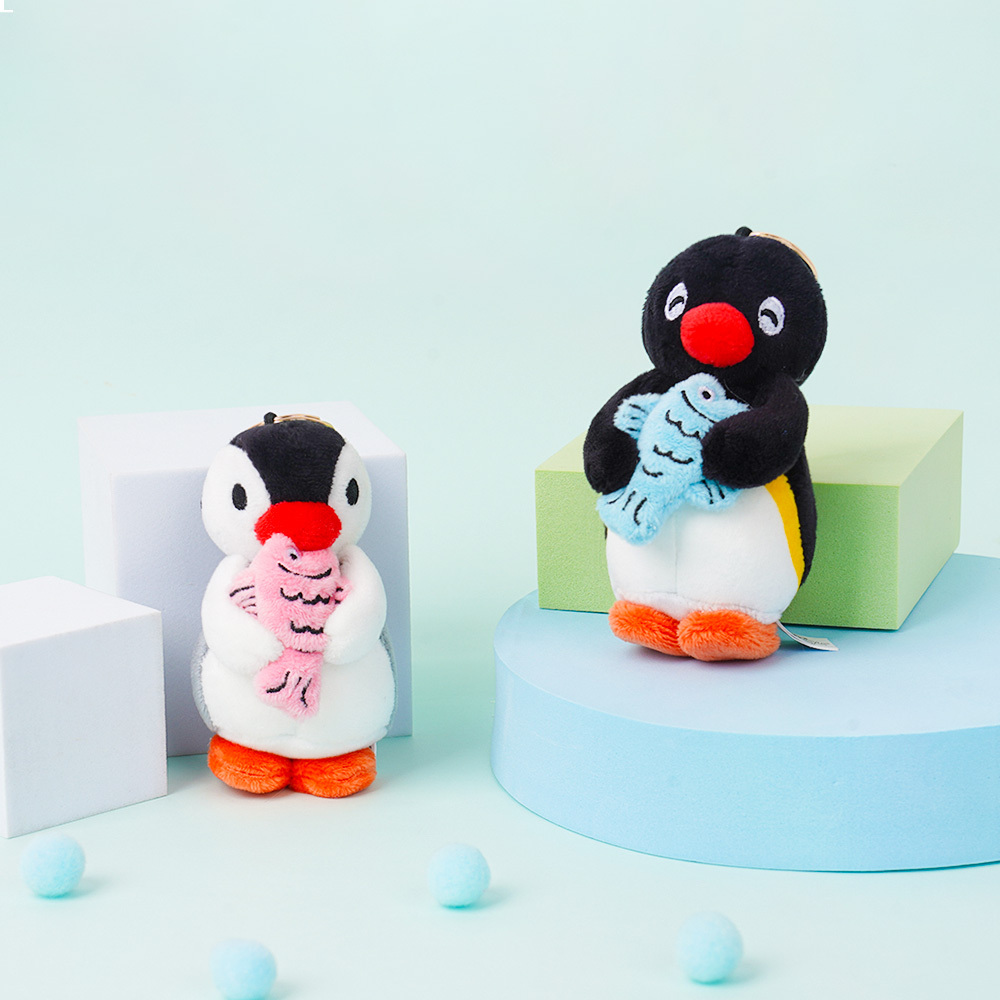 🇰🇷 PINGU 企鵝家族 正版授權 抱魚造型 鑰匙圈 吊飾 / 預購