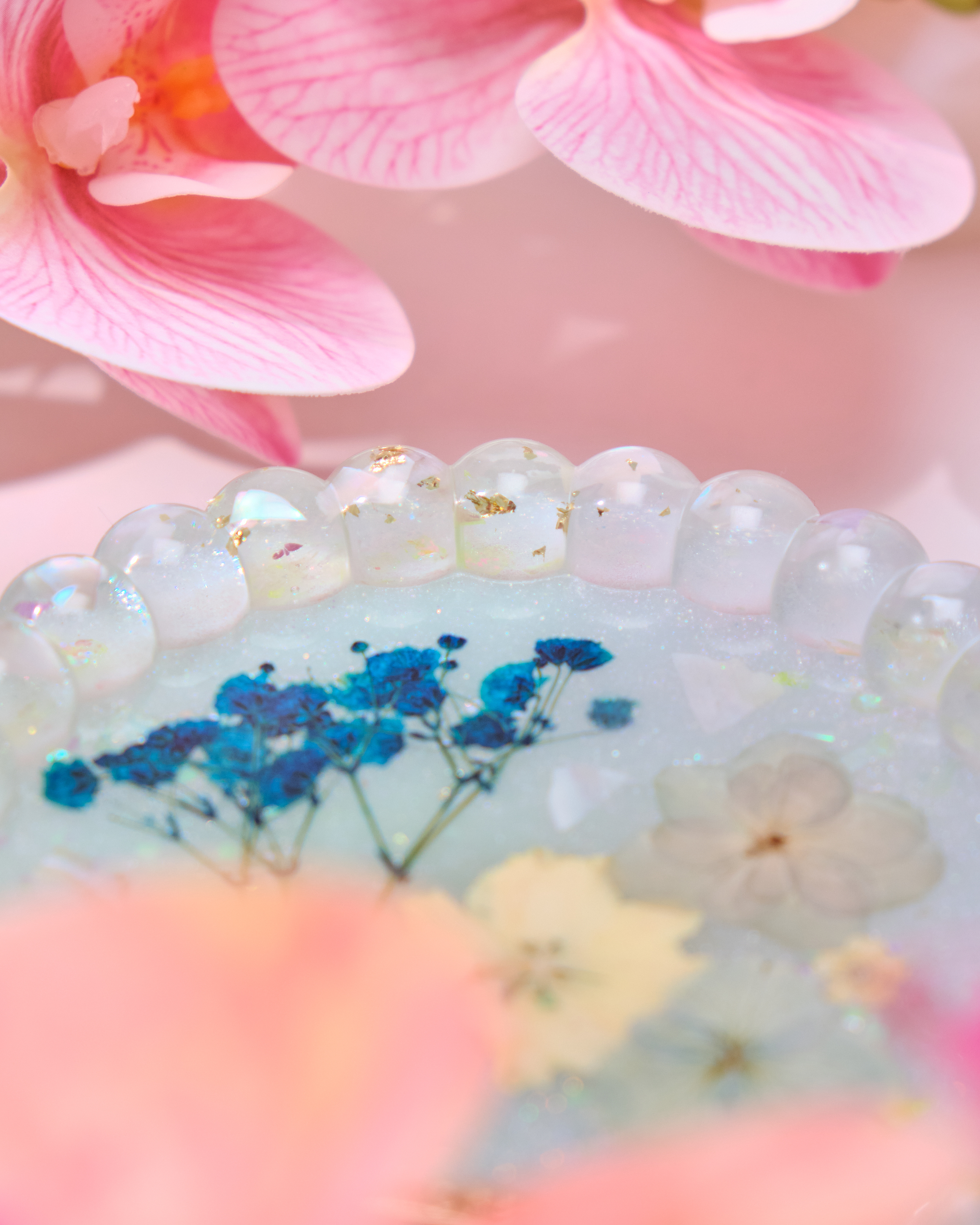 13908 Azure Blossom Scalloped Tray