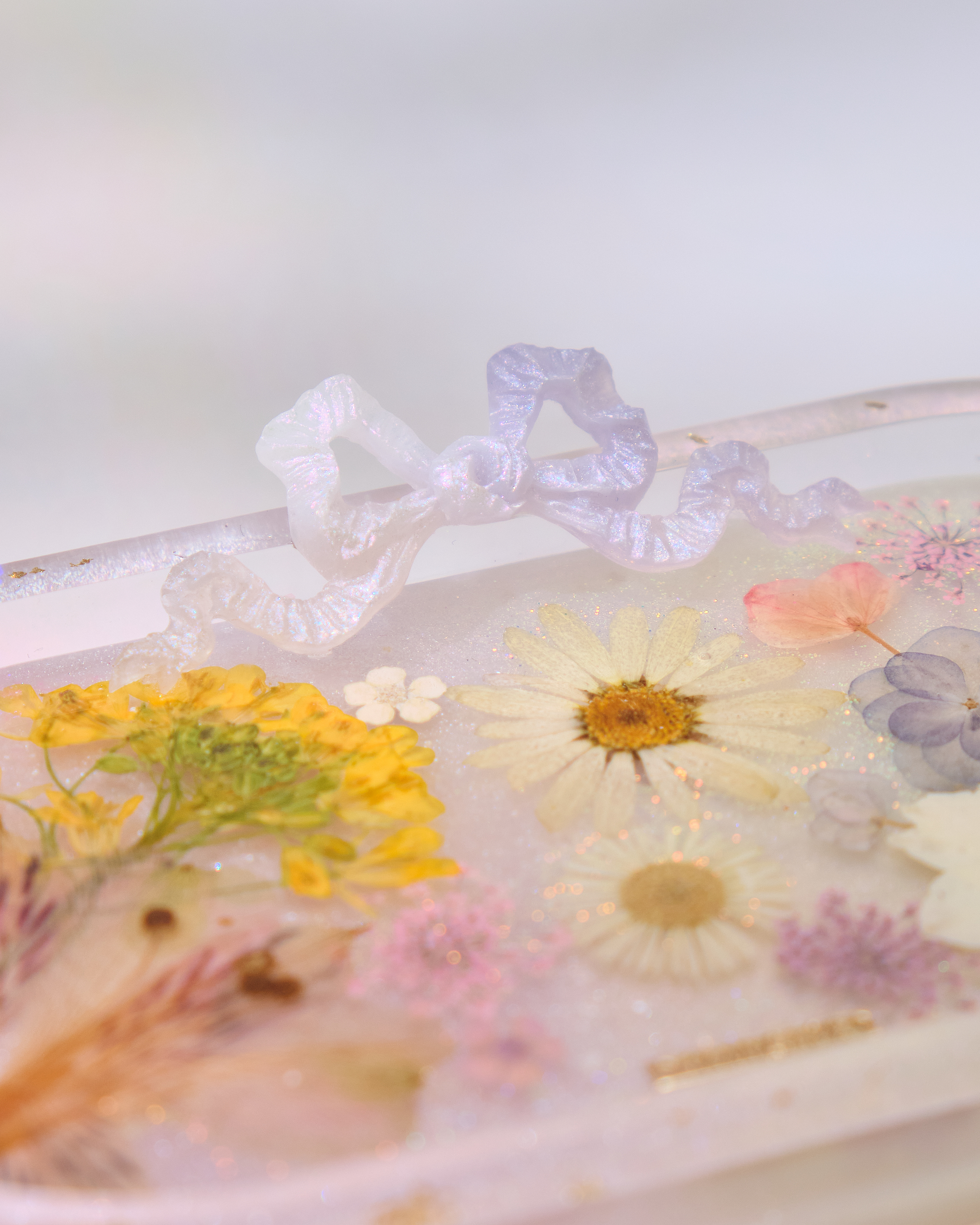 13913 Golden Wildflower Oval Tray