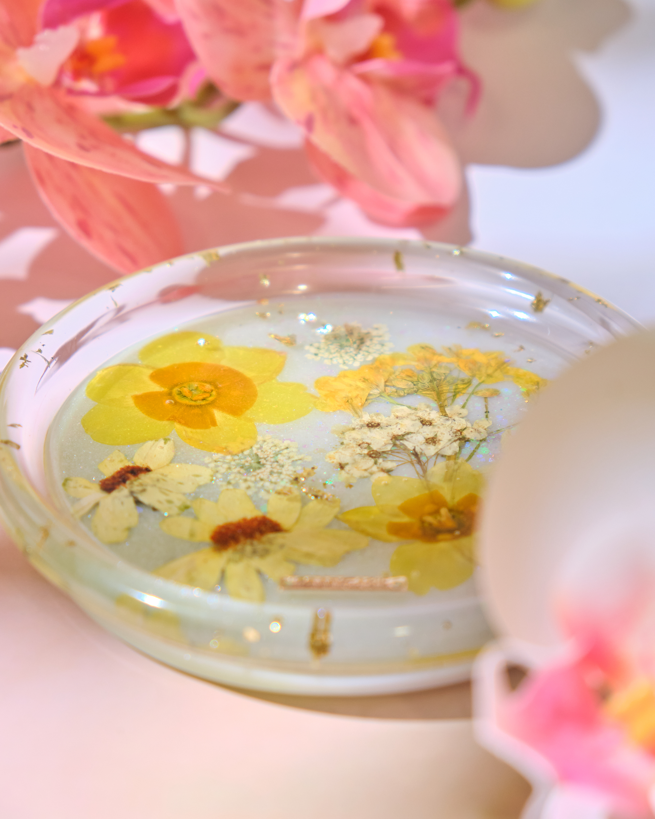 13919 Golden Sunflower Round Dish