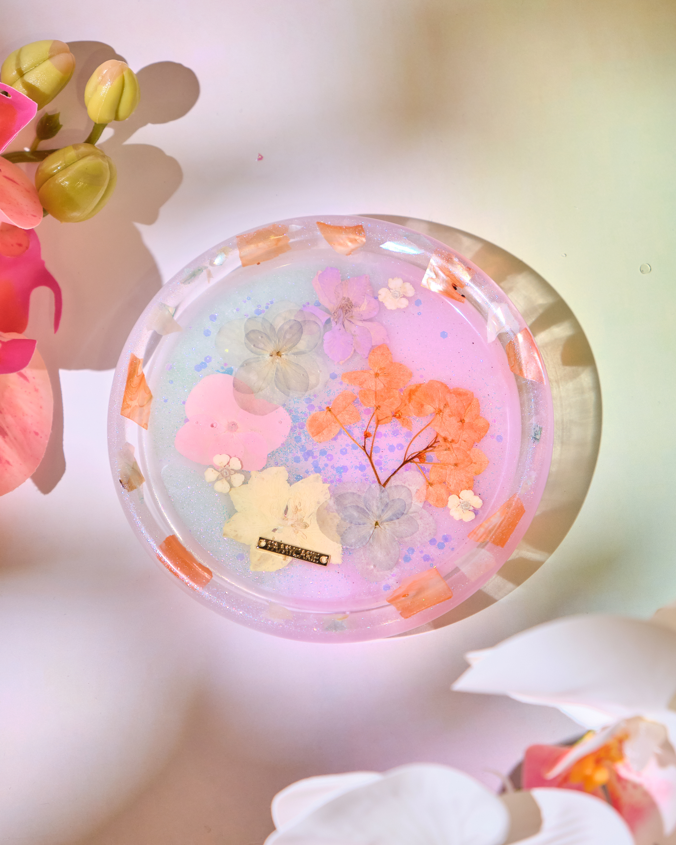 13920 Coral Blossom Round Tray
