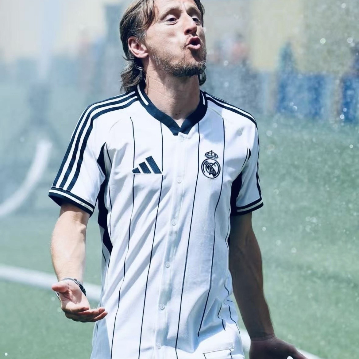 【代購】adidas Real Madrid USPACK 短袖球衣 adidas Real Madrid USPACK 舒適時尚潮流百搭短袖球衣