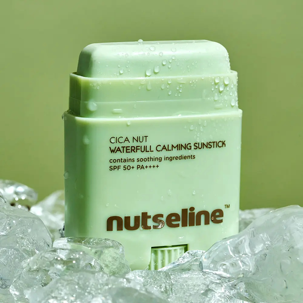 NUTSELINE 積雪草堅果水感舒緩修護防曬條 20g