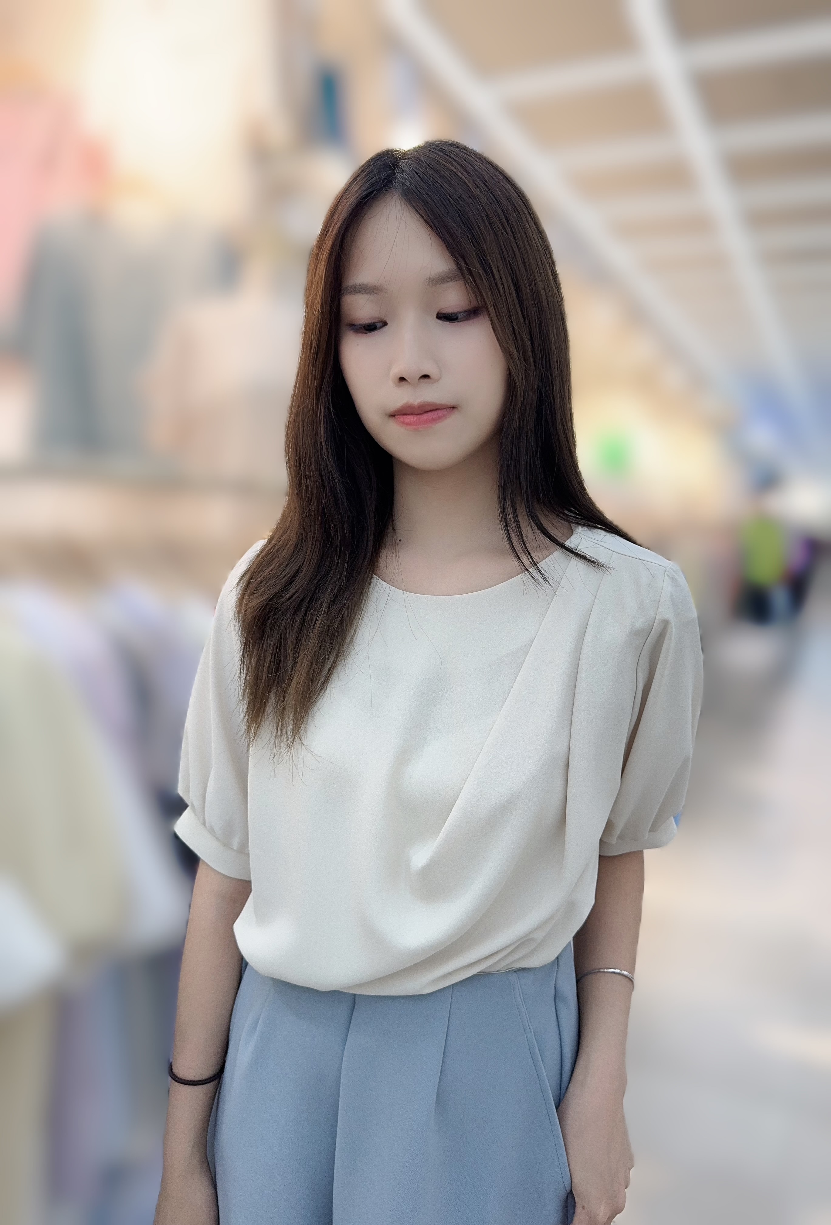 G54 胸42 長23 $399