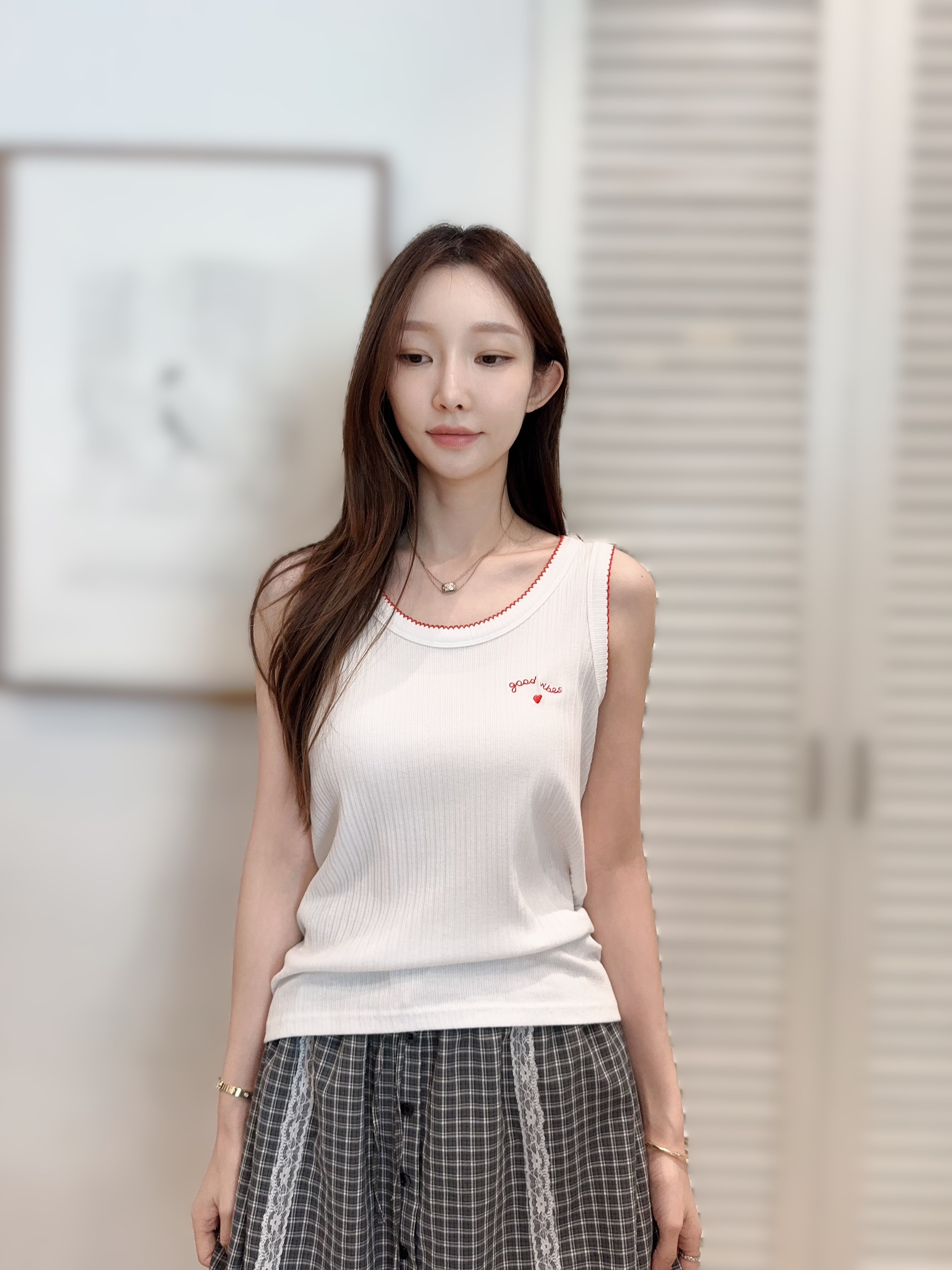 F57 胸32-50 長23 $399