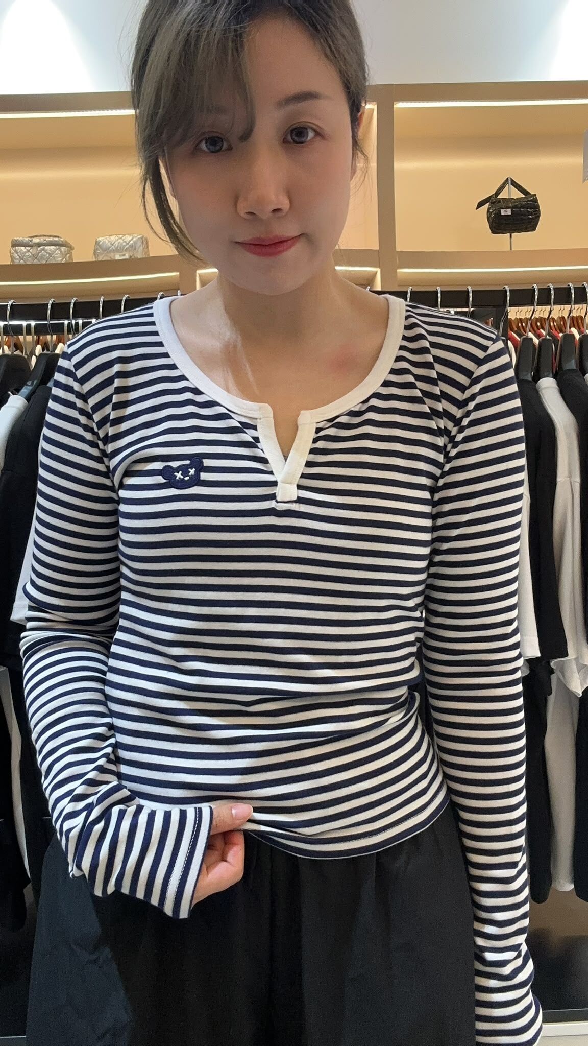 韓國代購 棒棒糖 STRIPE ROUND EMBROIDER T-SHIRT