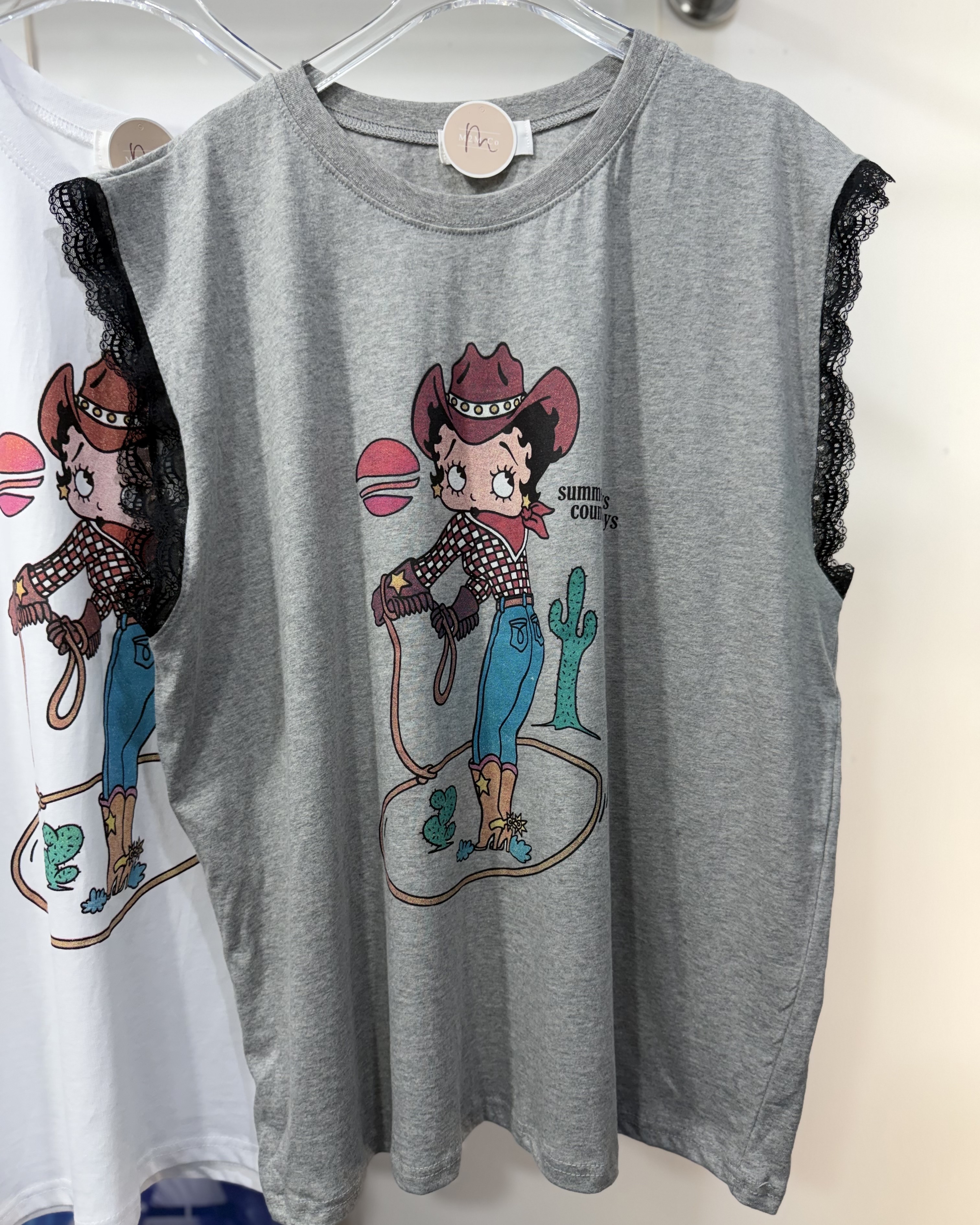 7月新品♥Betty lace邊Tee