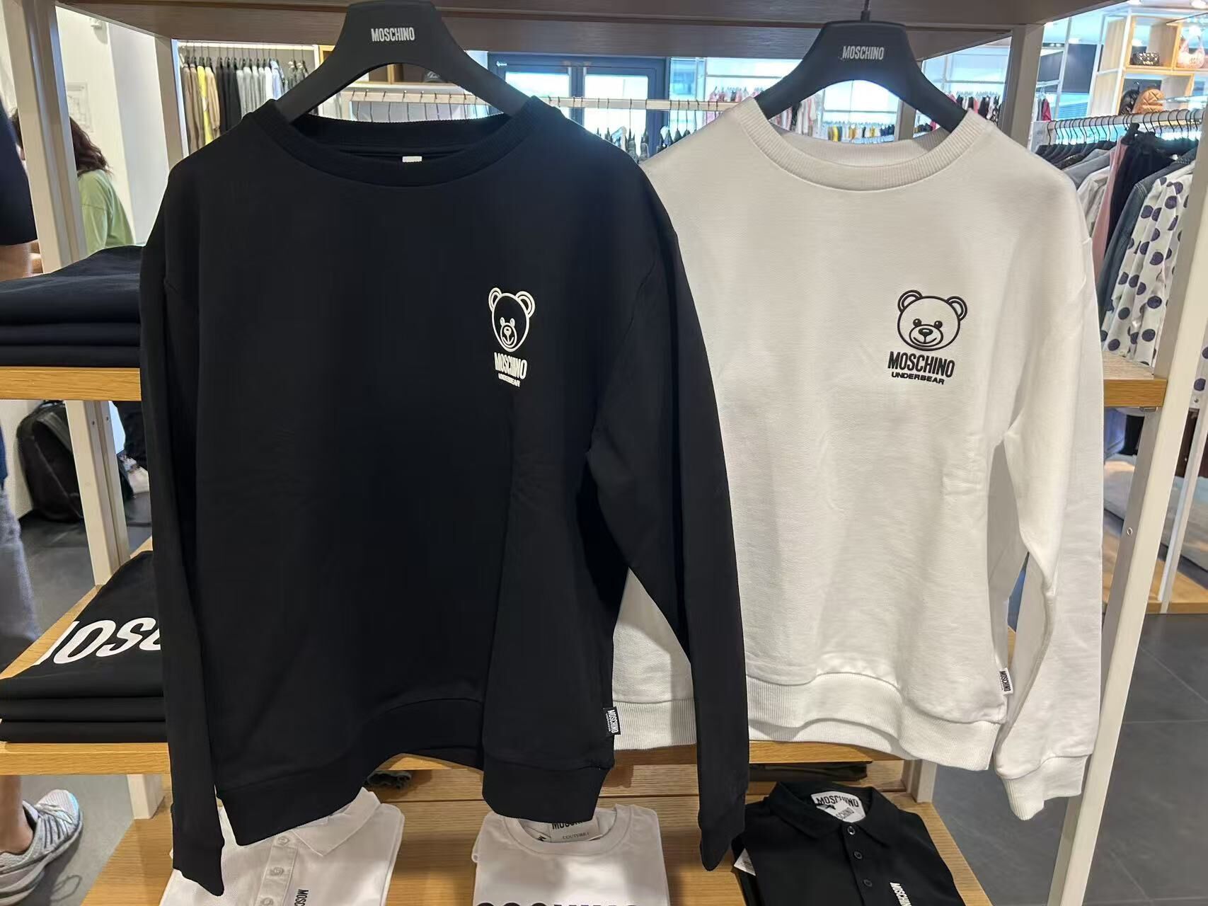 LYS02061 MOSCHINO 立體印花小熊 Logo長袖