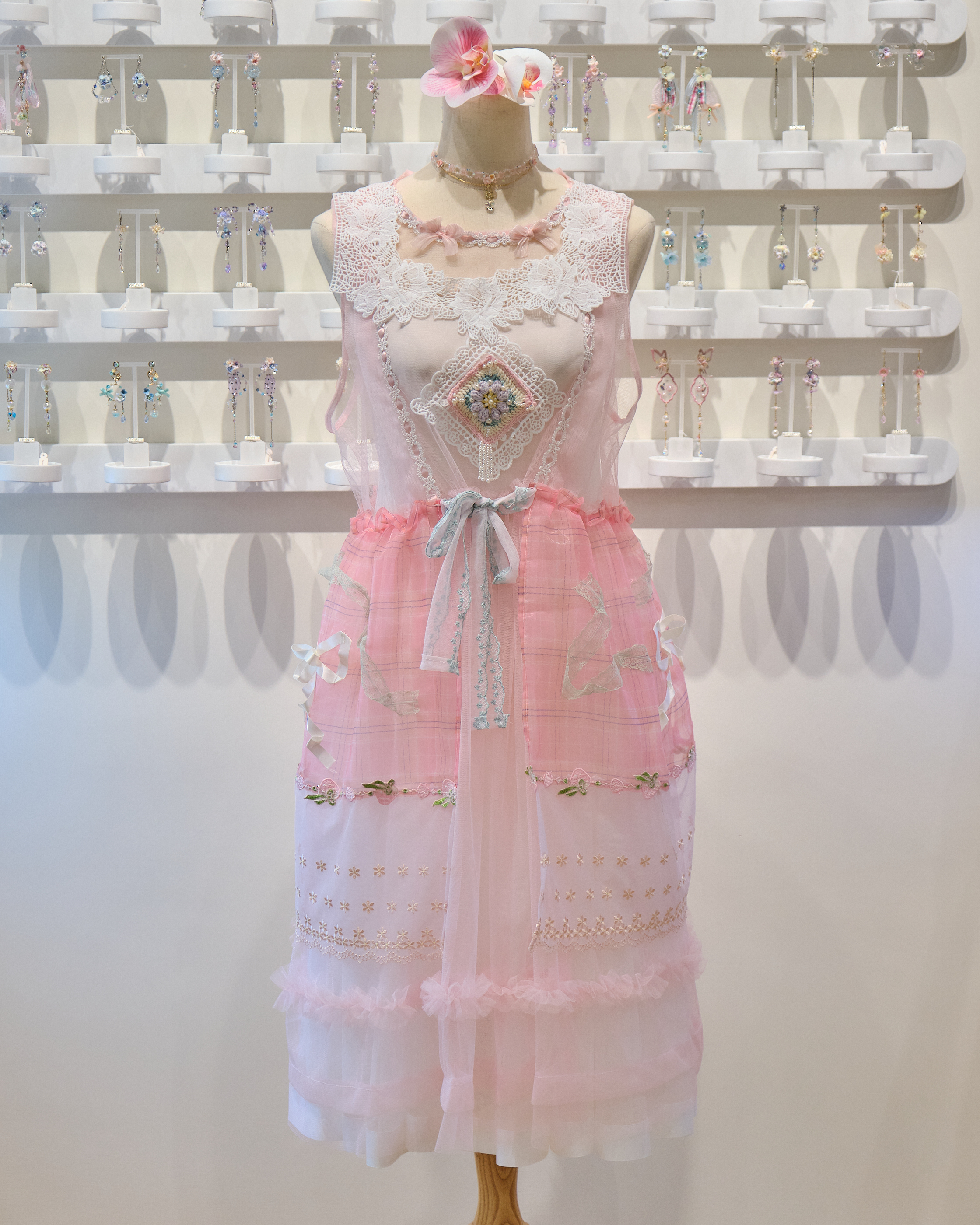 13895 Wanderlace Flip Sailor Collar Long Dress Cover