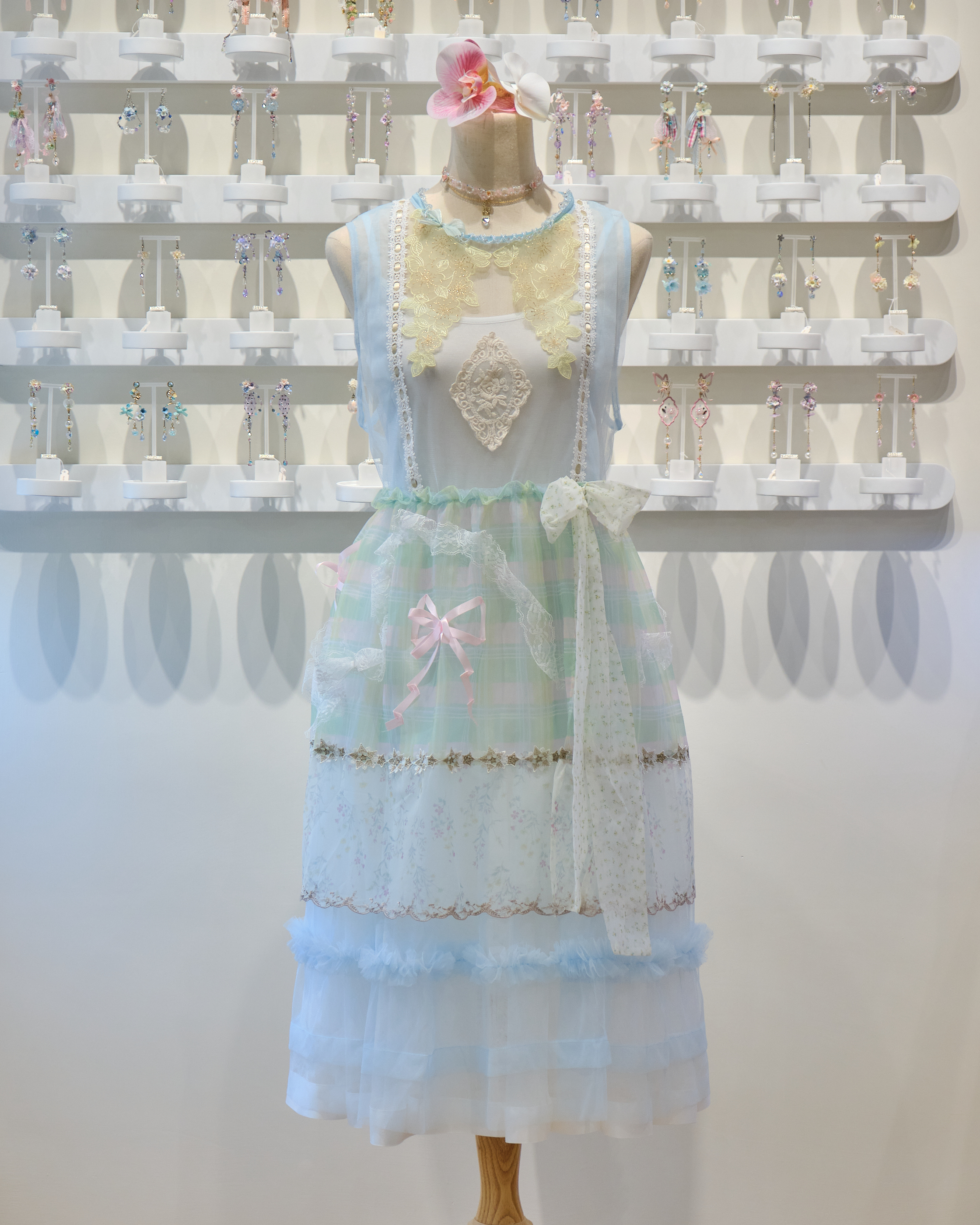 13894 Wanderlace Flip Sailor Collar Long Dress Cover