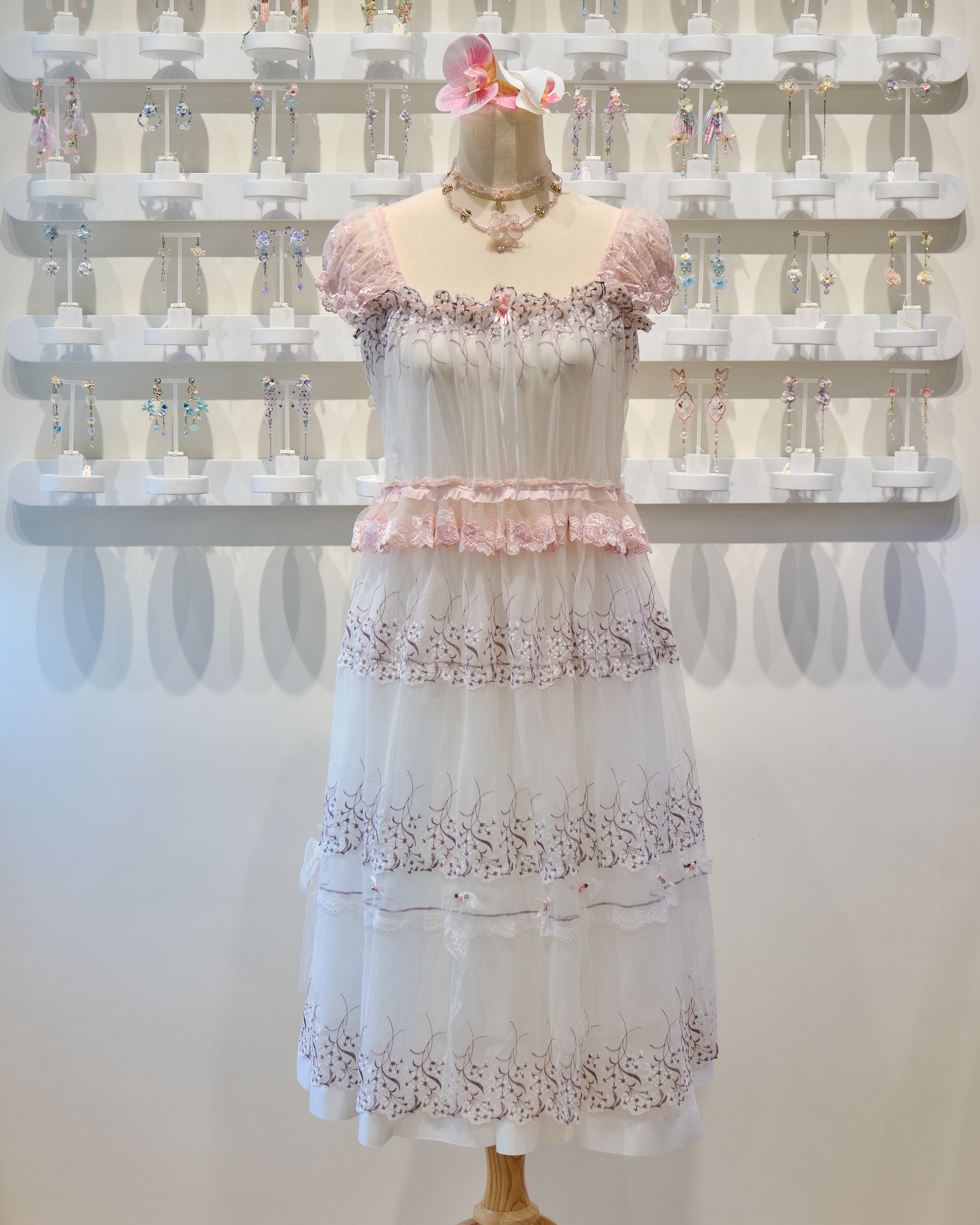13891 New French Square-Neck Dream Sheer Cover