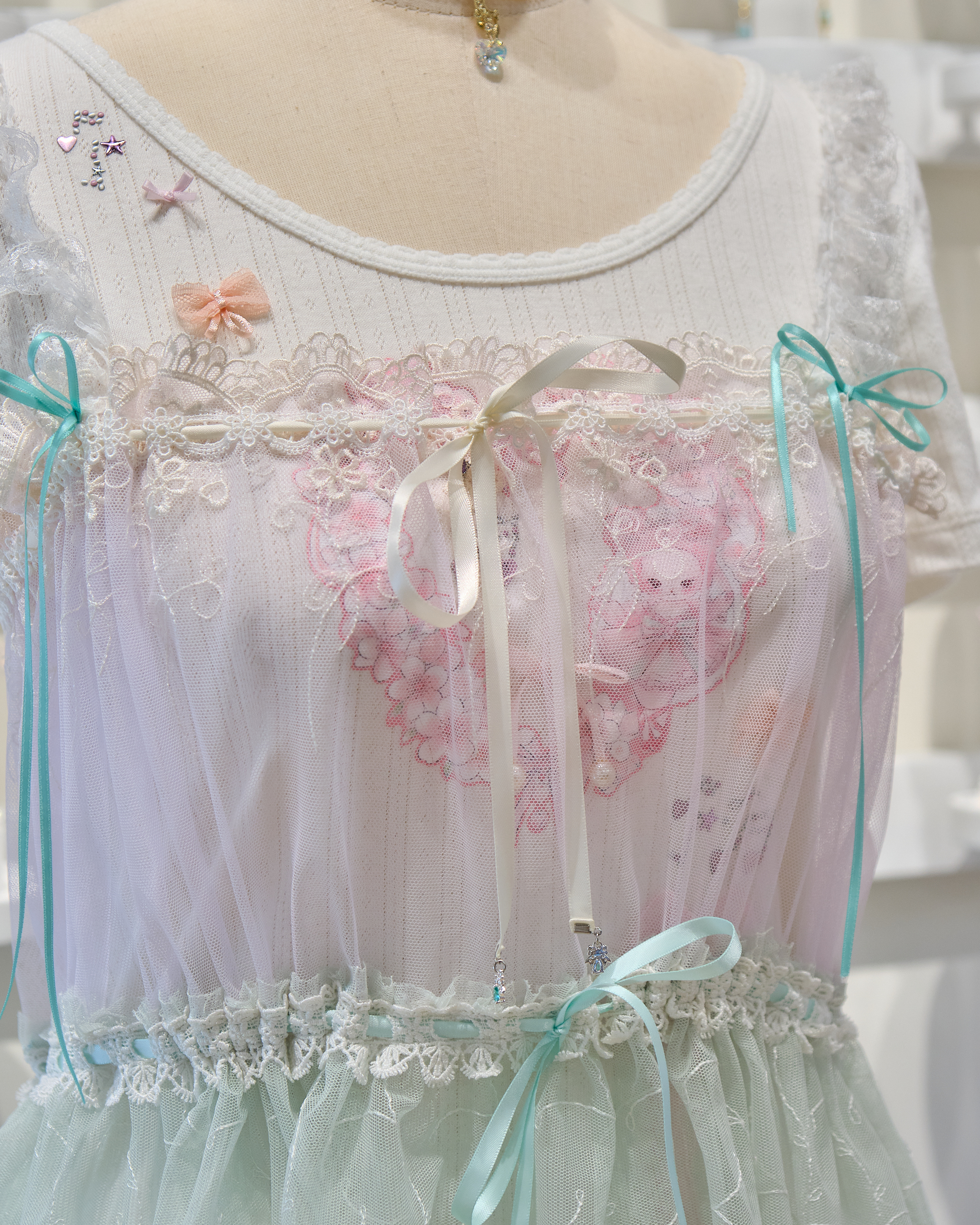 13879 Signature Dreamveil Camisole Layering Top
