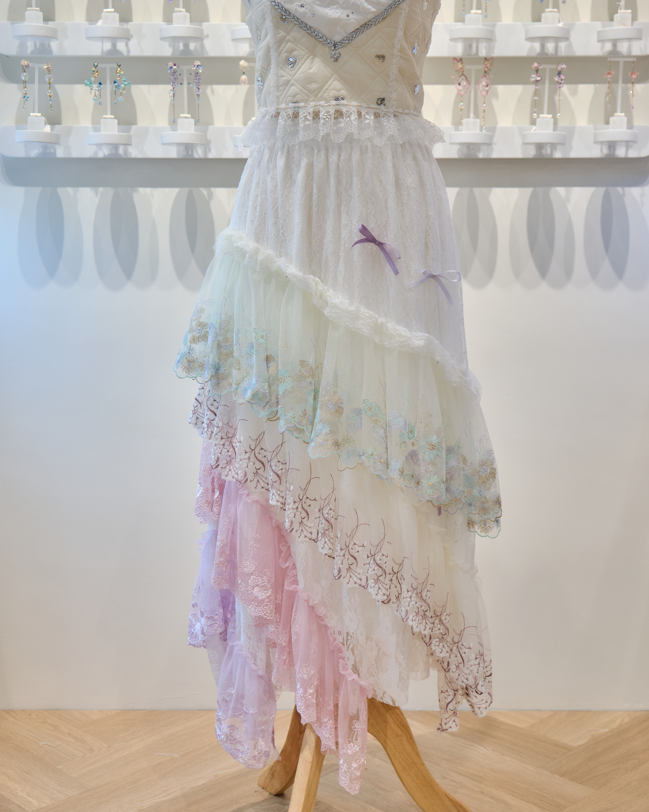 13874 Cascading Sloping Lace Ankle Skirt