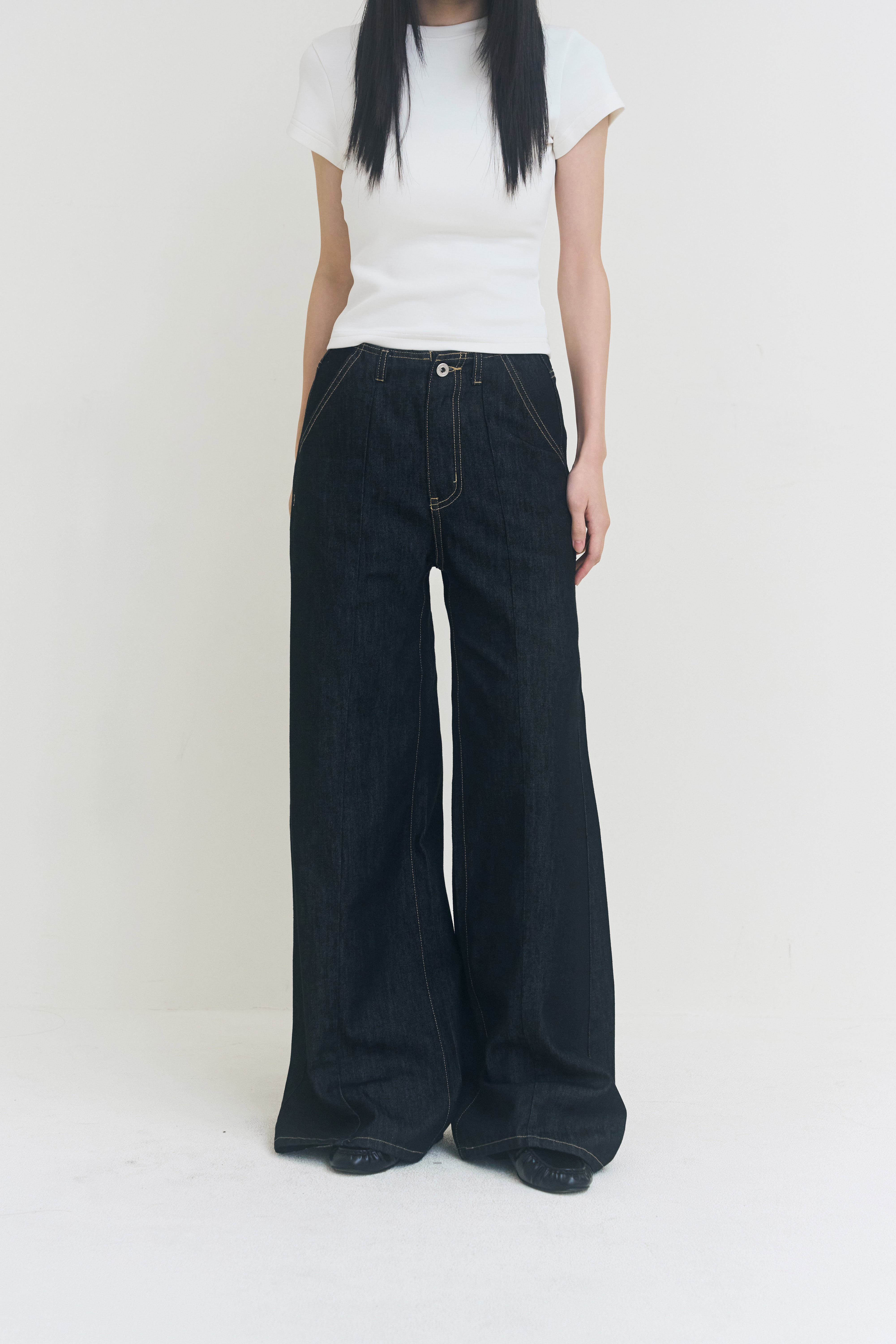 Tencel Denim連腰寬喇叭天絲牛仔褲-黑藍【預購】